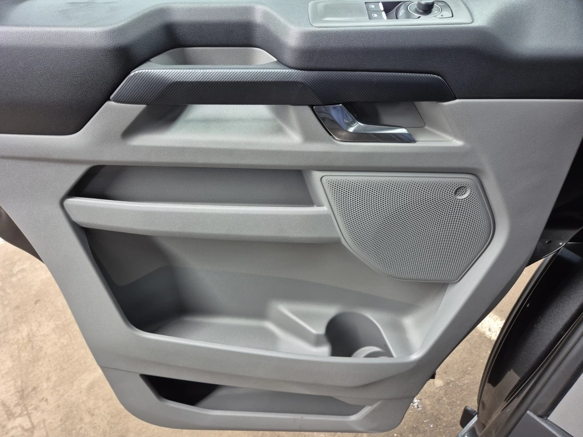 Ford-Transit Custom-image-14