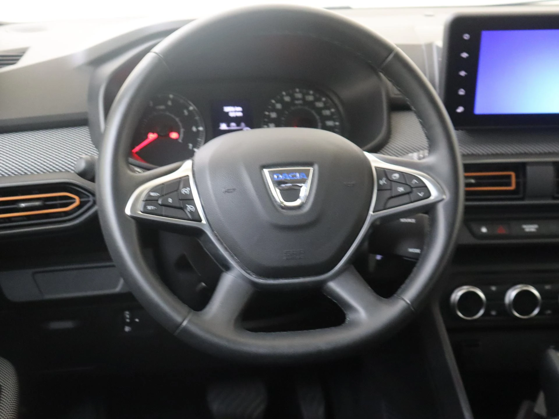 Dacia-Sandero Stepway-image-9