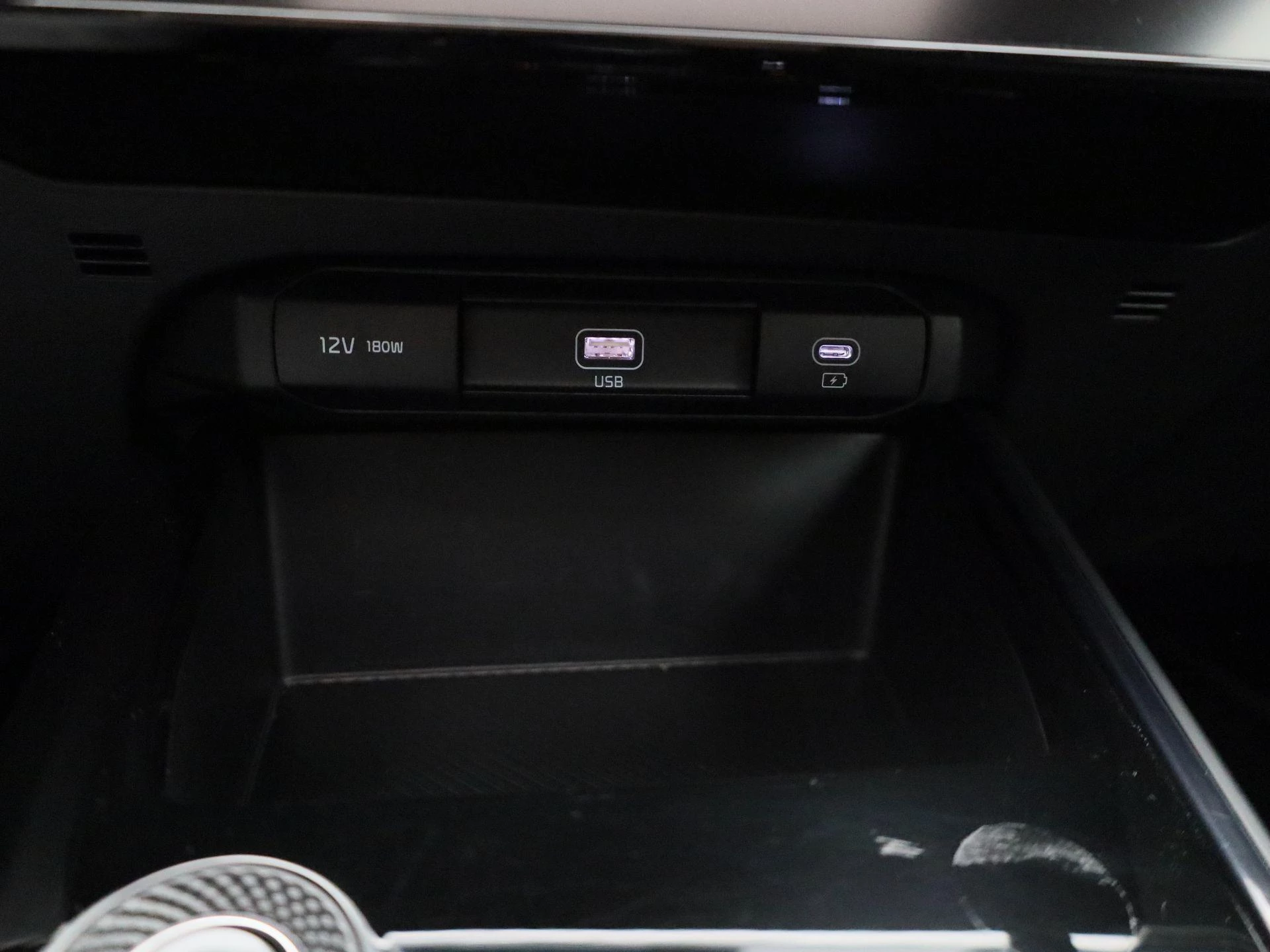 Kia-Niro-image-26