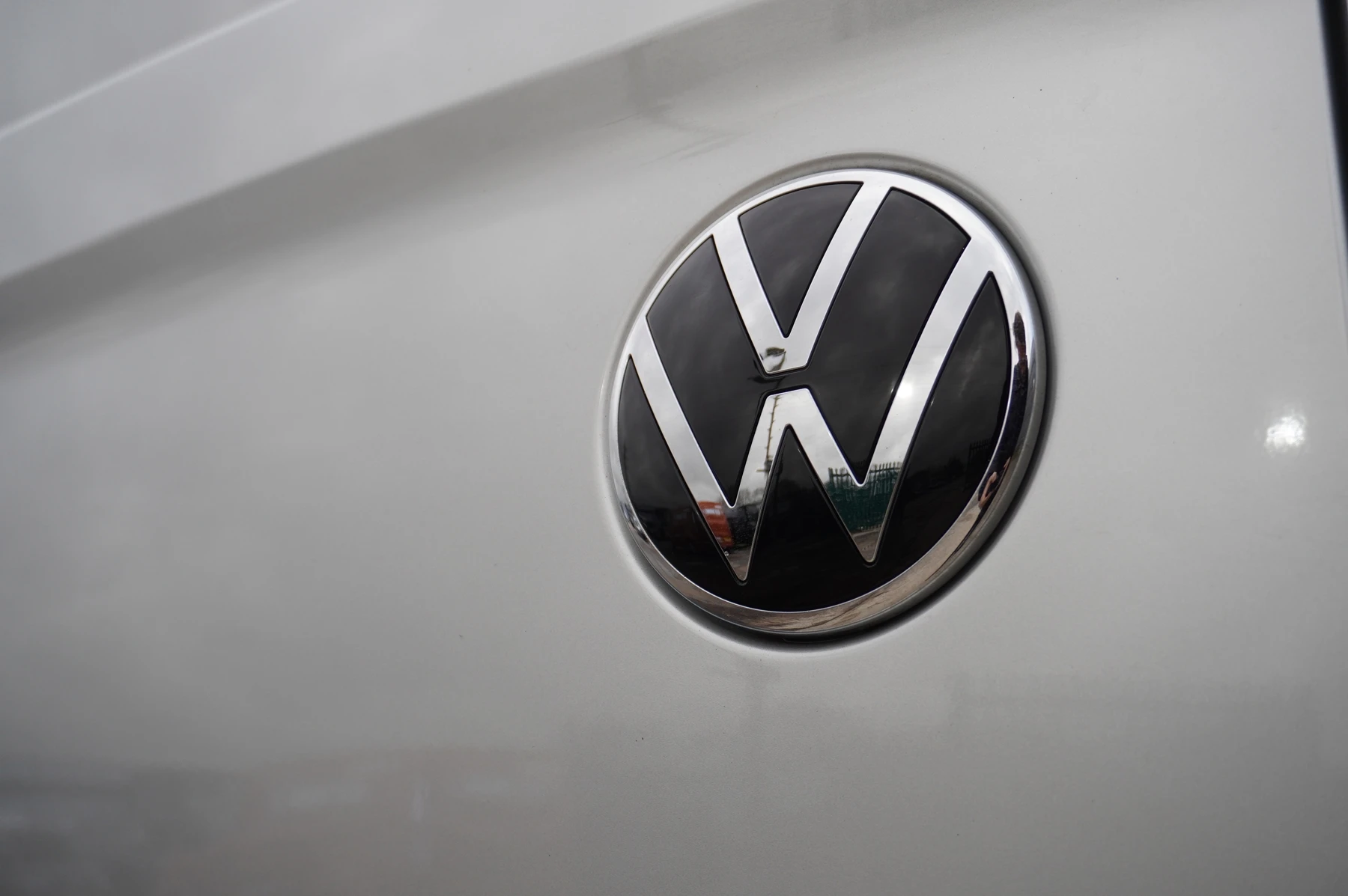 Volkswagen-Transporter-image-41