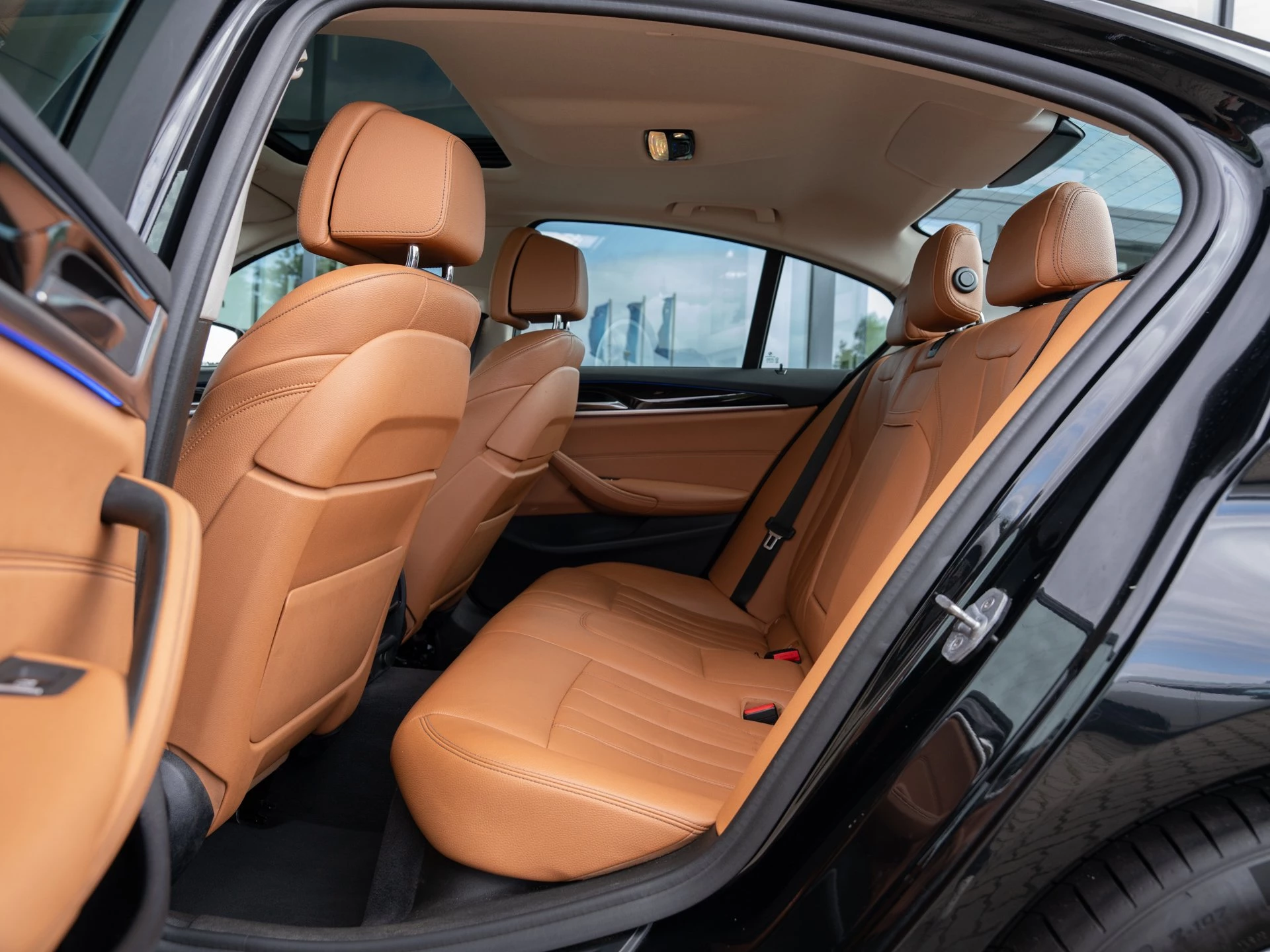 BMW-5er Reihe-image-8