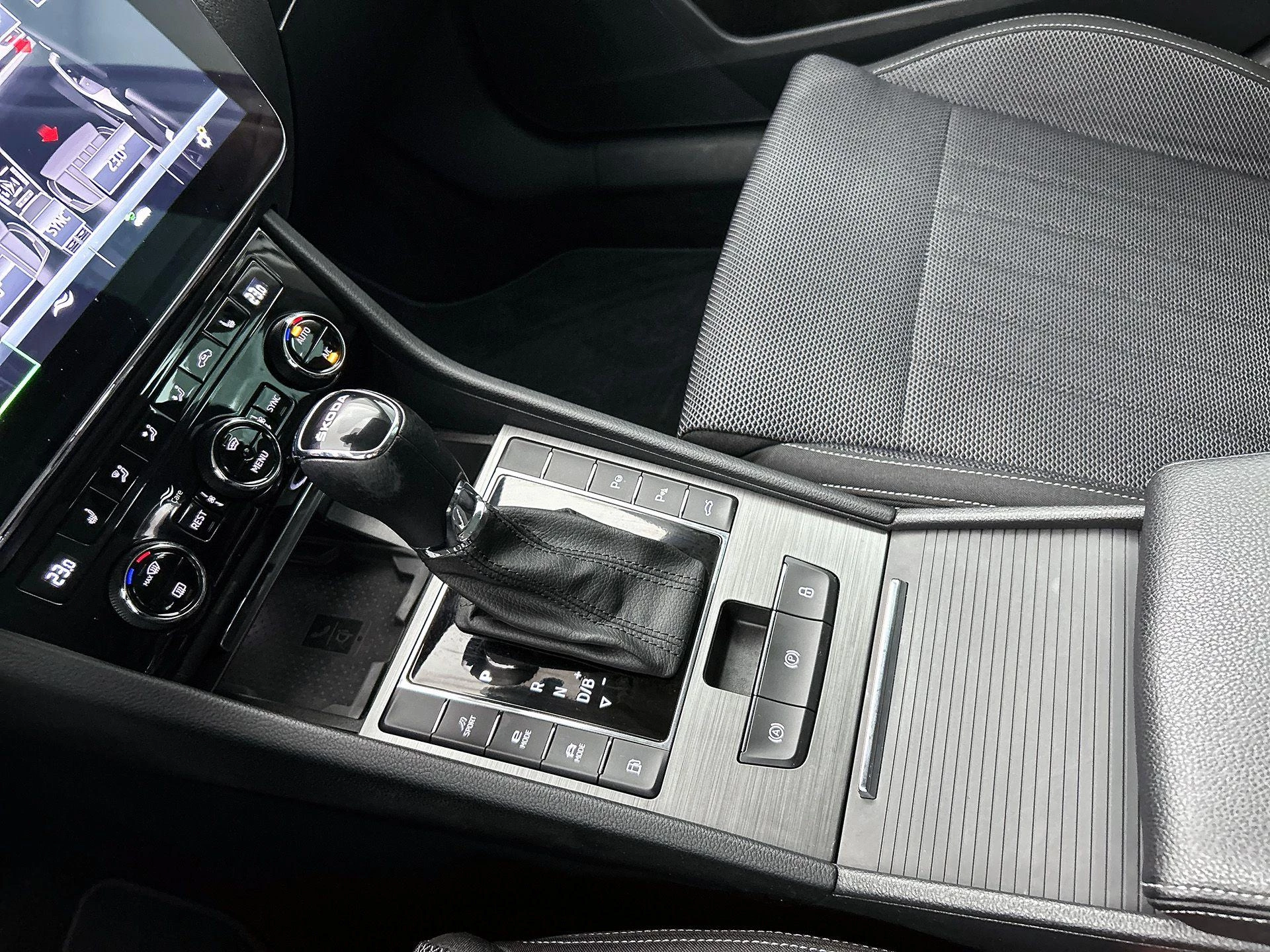 Škoda-Superb-image-36