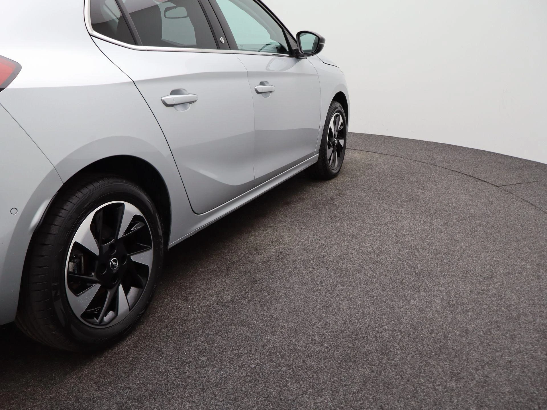 Opel-Corsa-e-image-36