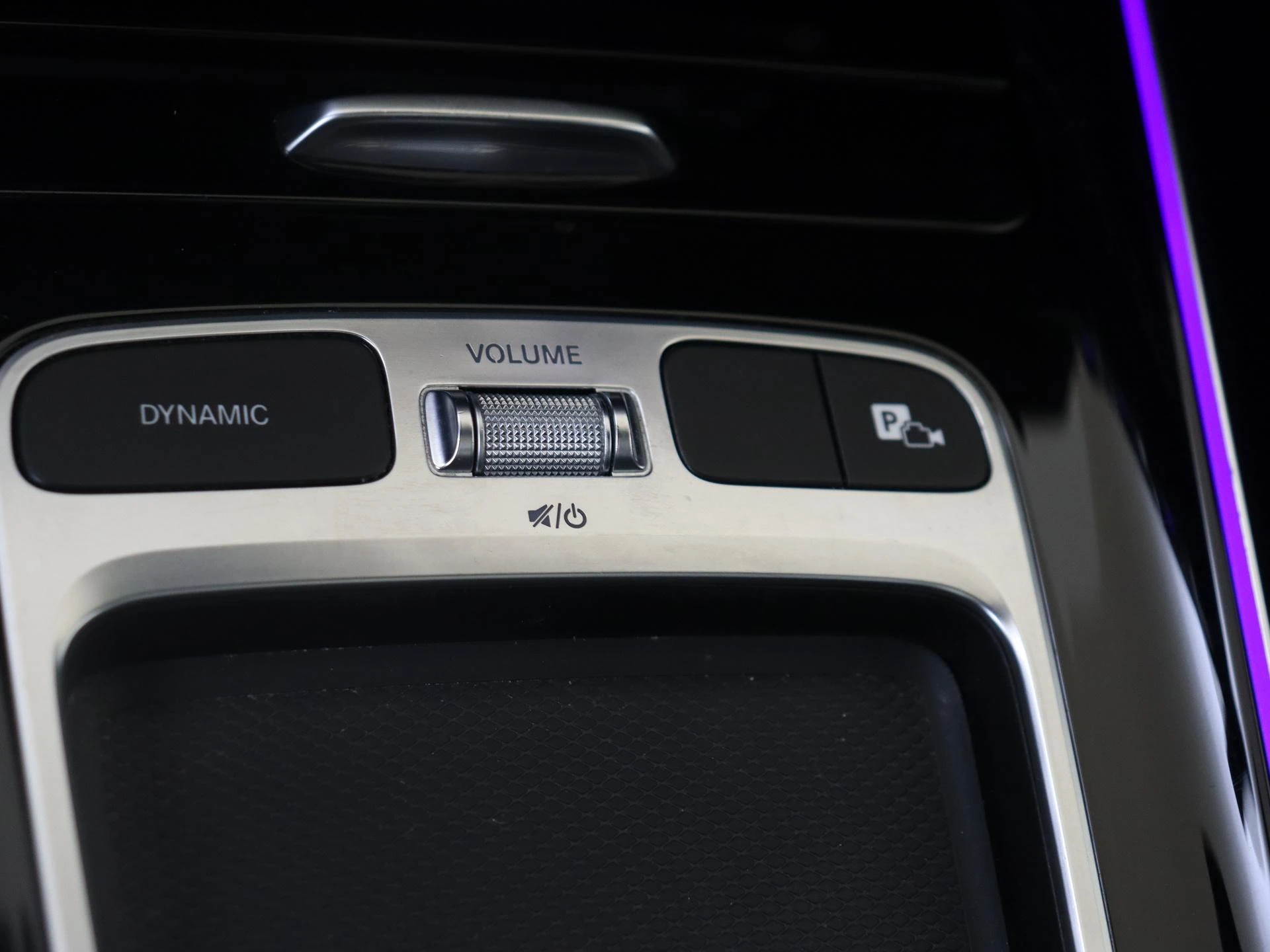 Mercedes-Benz-B-Klasse-image-20