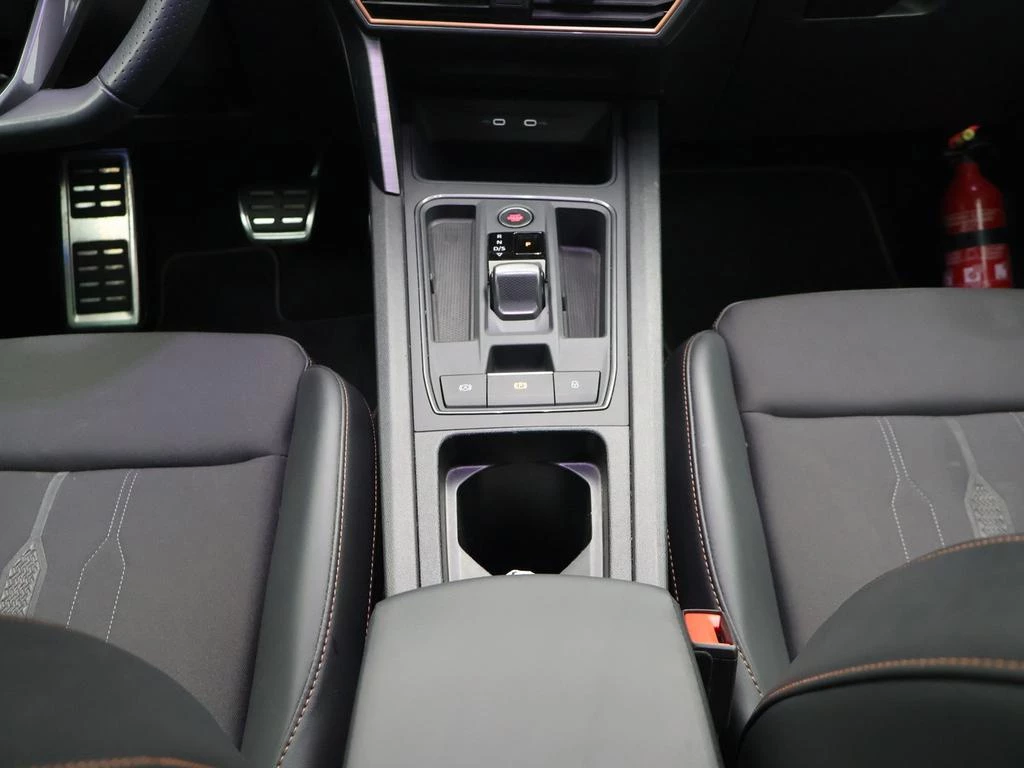 CUPRA Leon Sportstourer ST e-Hybrid Leon Break PHEV 1.4e-HYBRID 204PK *AUTOMAAT*LEDER*SPORTZETELS*CAMERA*ACC*PDC*NAVI*...*