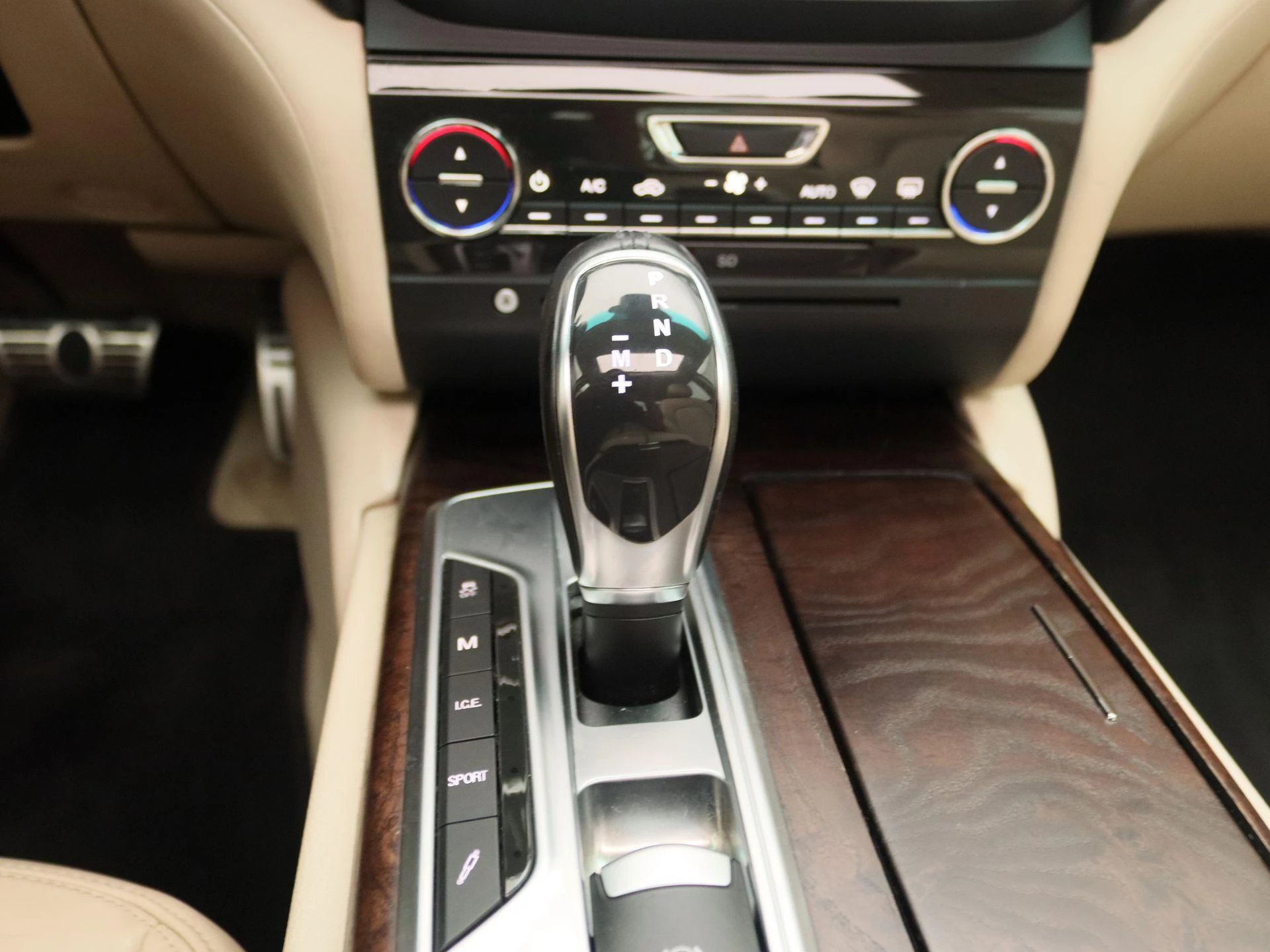 Maserati-Ghibli-image-9
