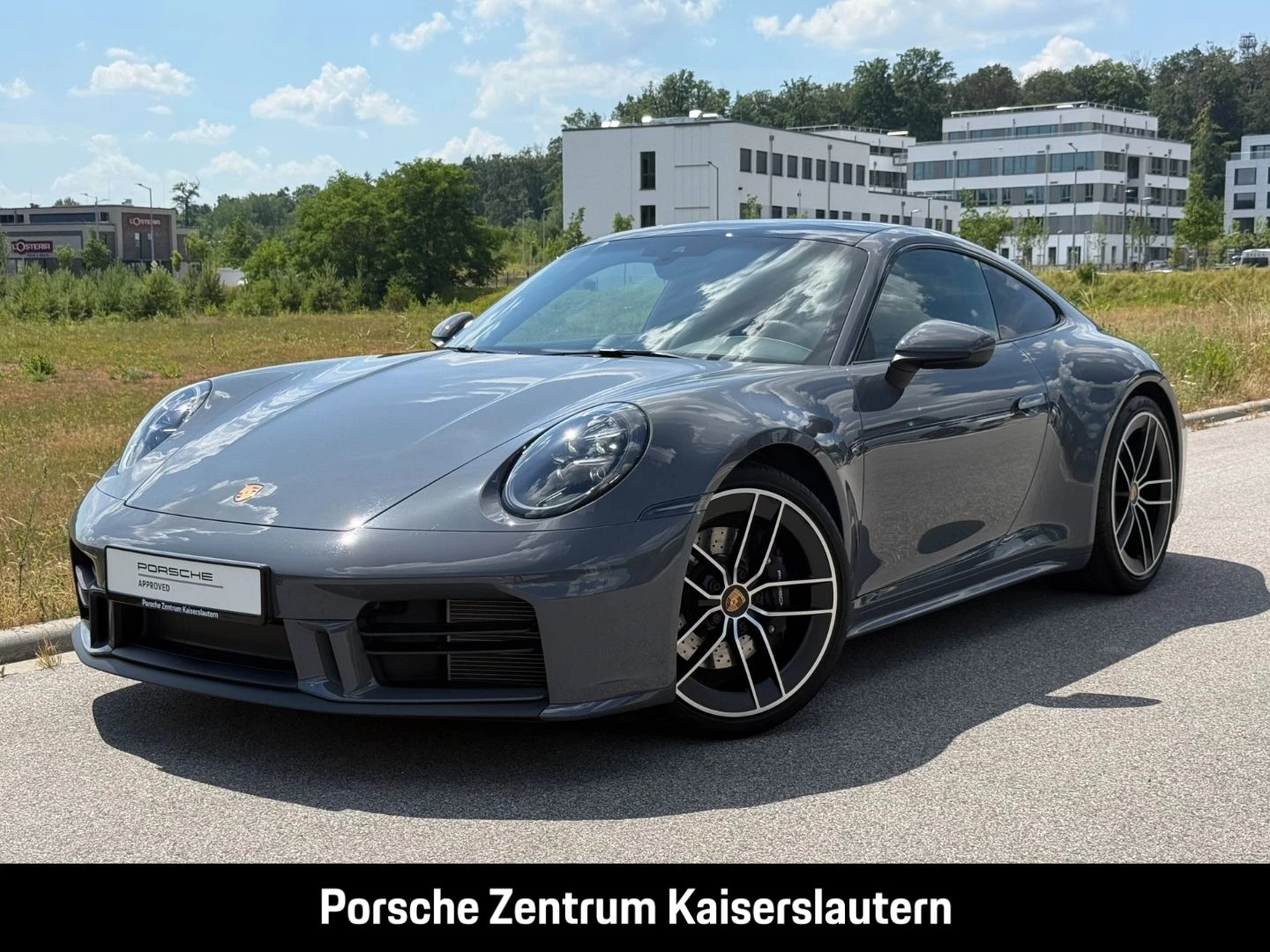 Porsche-911-image-0