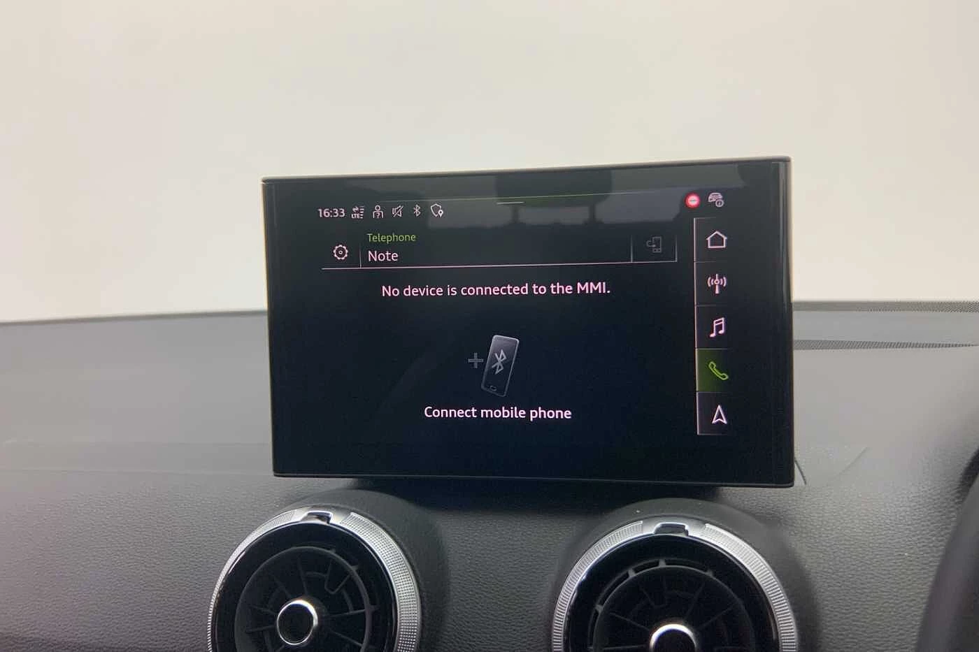 Audi-Q2-image-14
