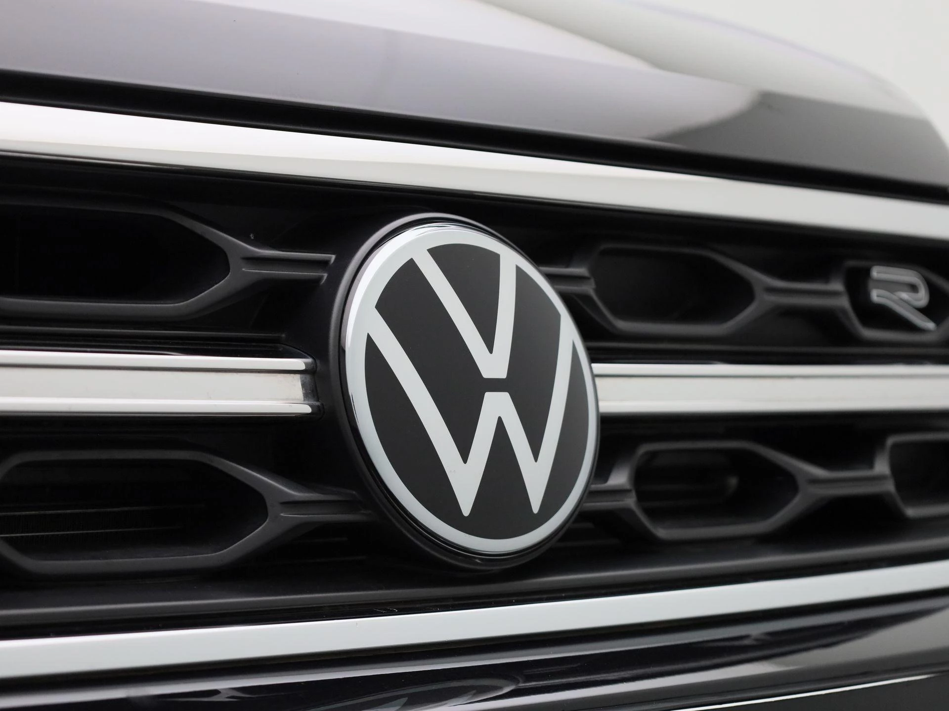 Volkswagen-T-Roc-image-46