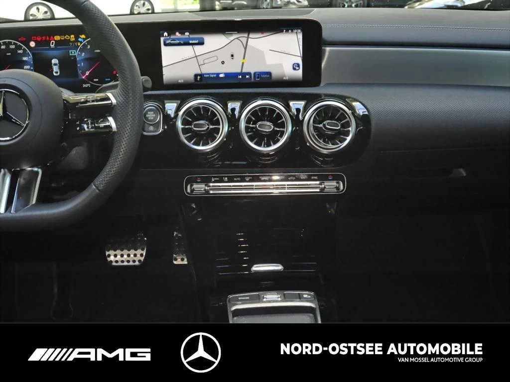 Mercedes-Benz-CLA-image-8