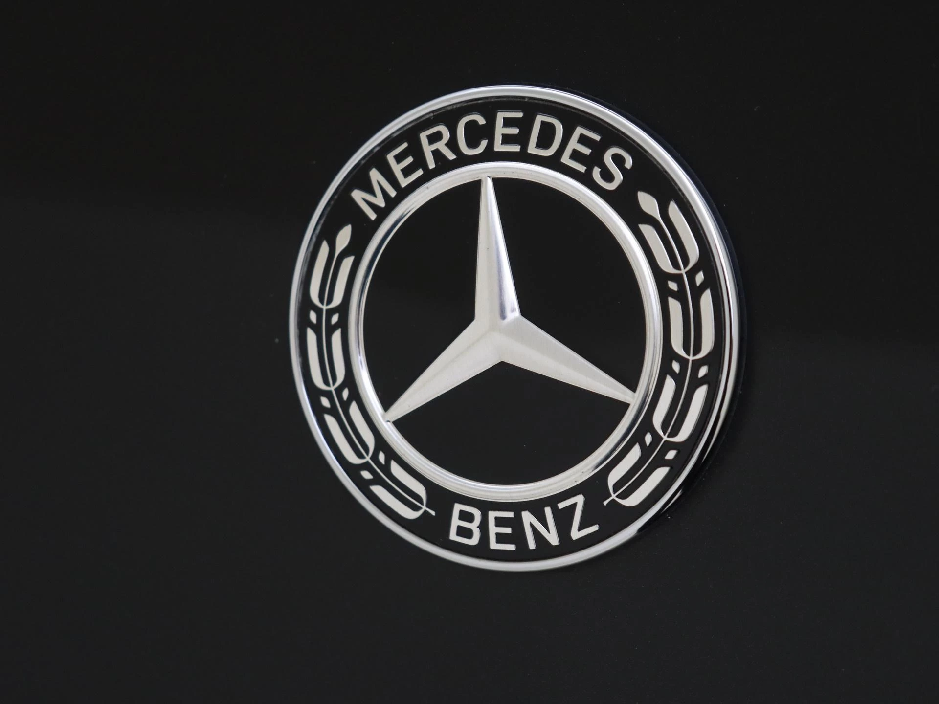 Mercedes-Benz C-Klasse 180 Premium Plus Pack