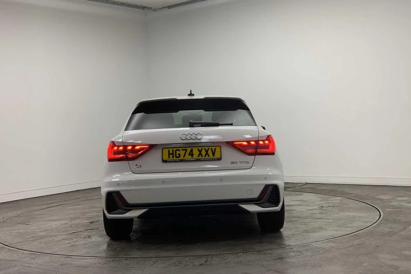 Audi-A1 Sportback-image-10