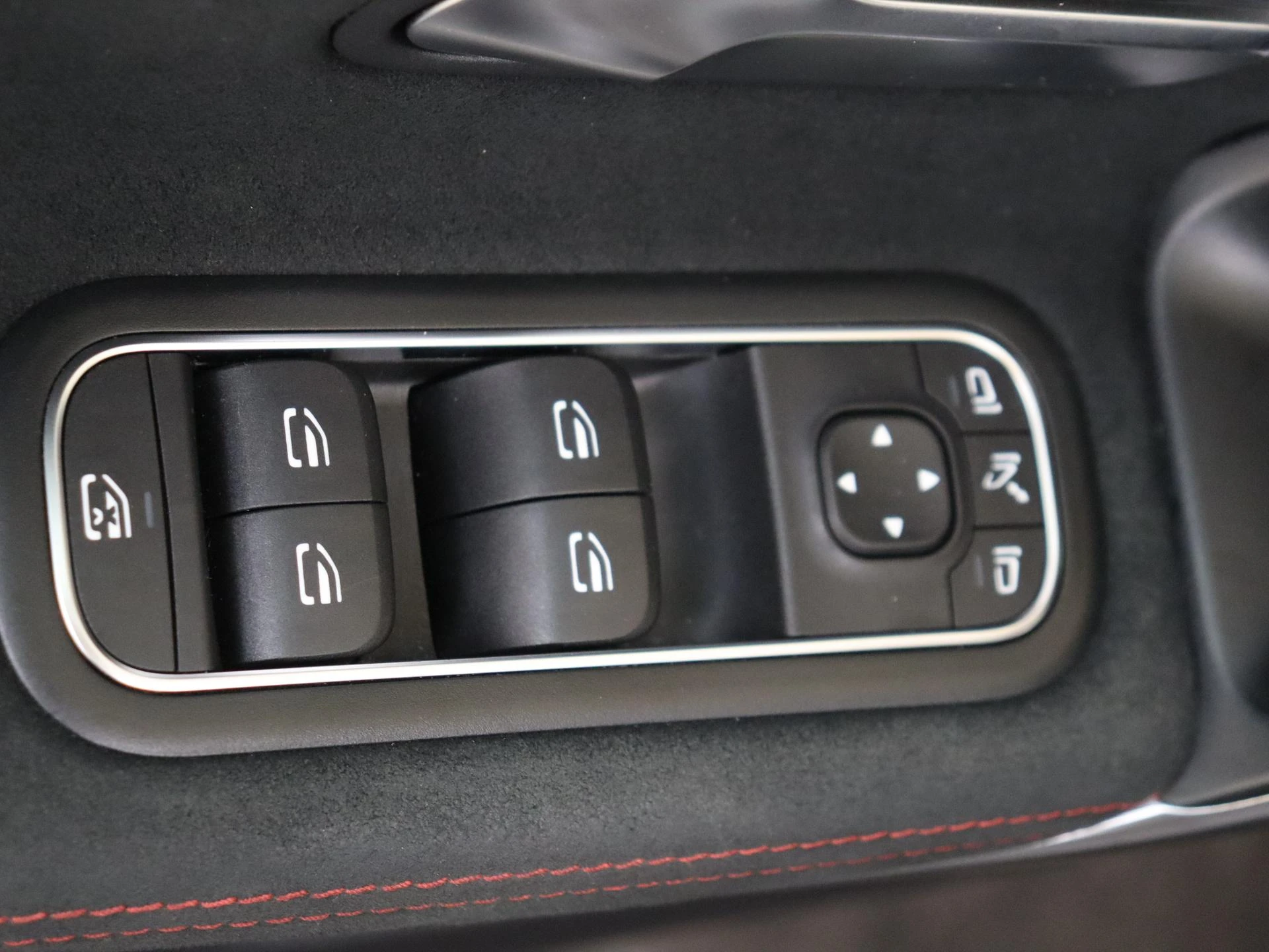 Mercedes-Benz-A-Klasse-image-26