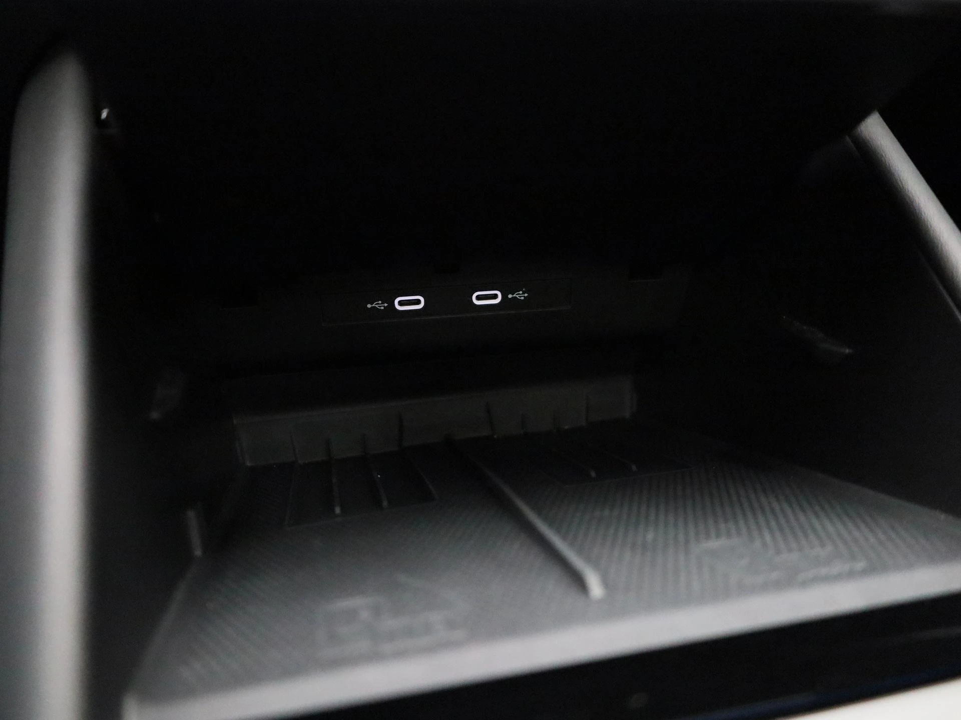 Volkswagen Tiguan 1.5 eHybrid R-Line Edition 204 PK|