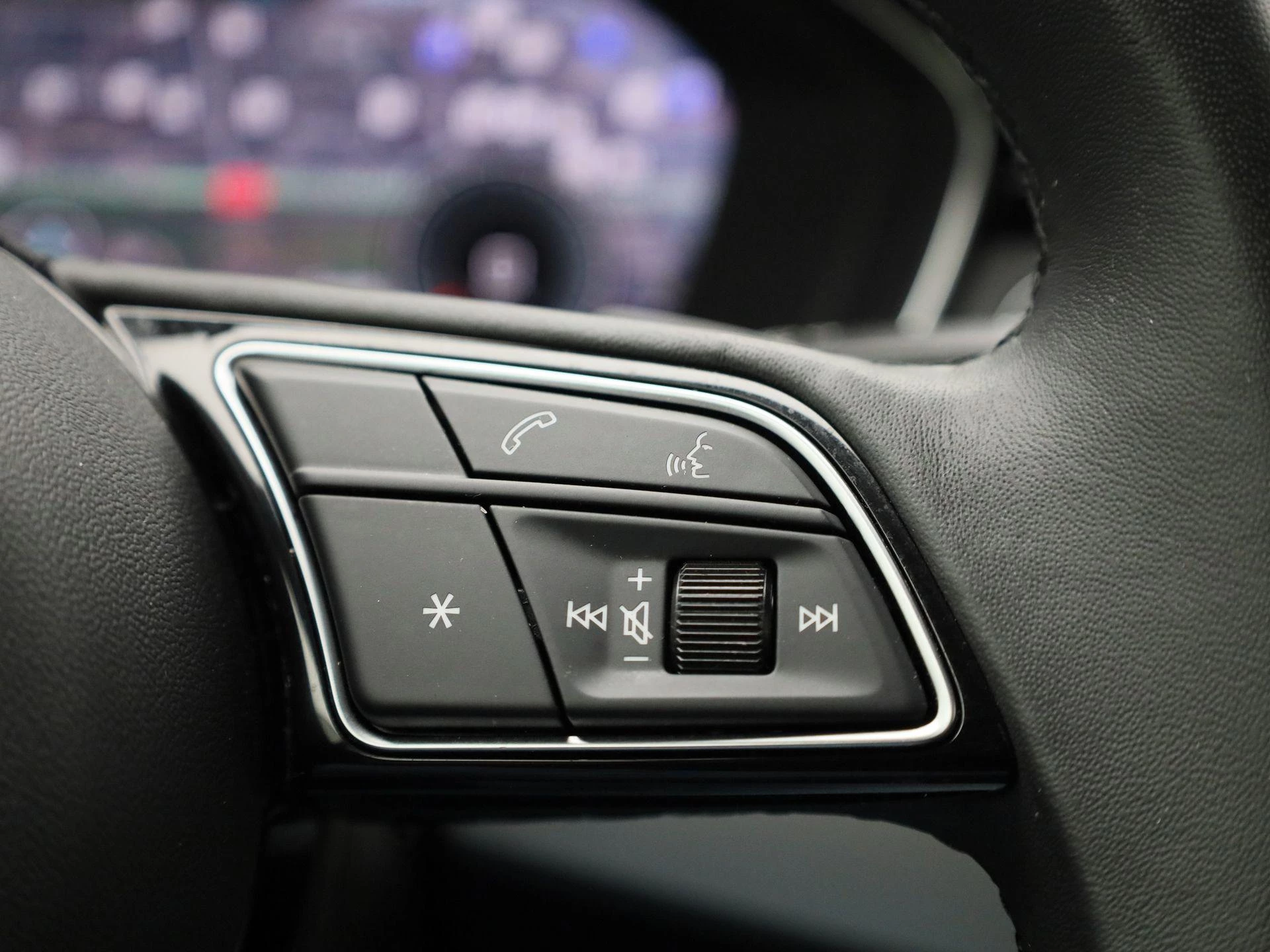 Audi A4 Avant 35 TFSI Advanced Edition