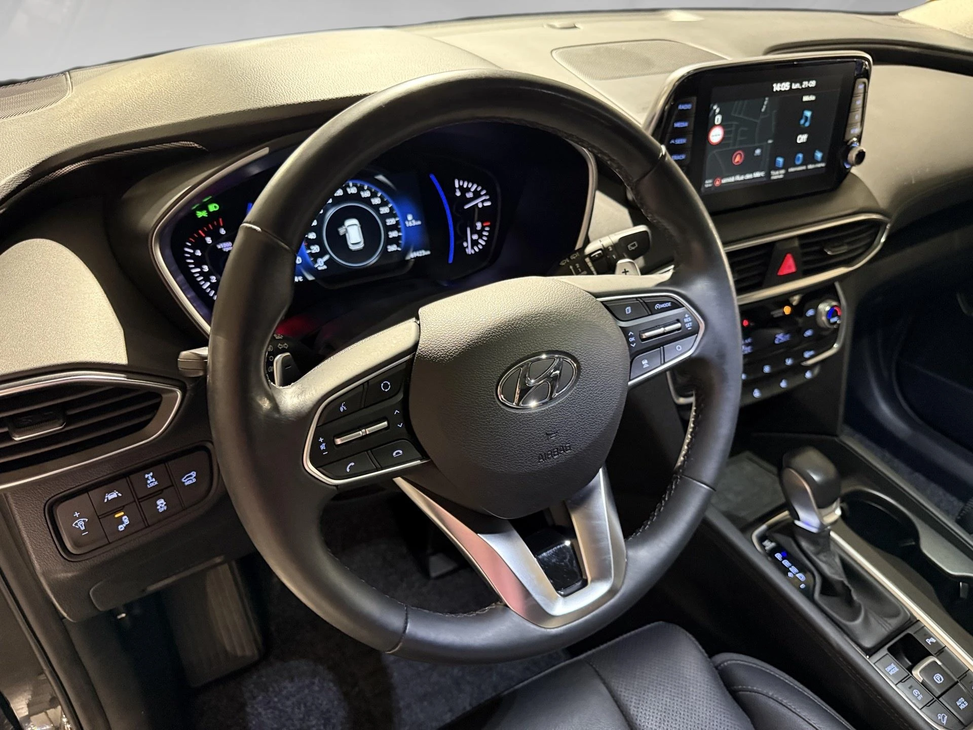 Hyundai-Santa Fe-image-7