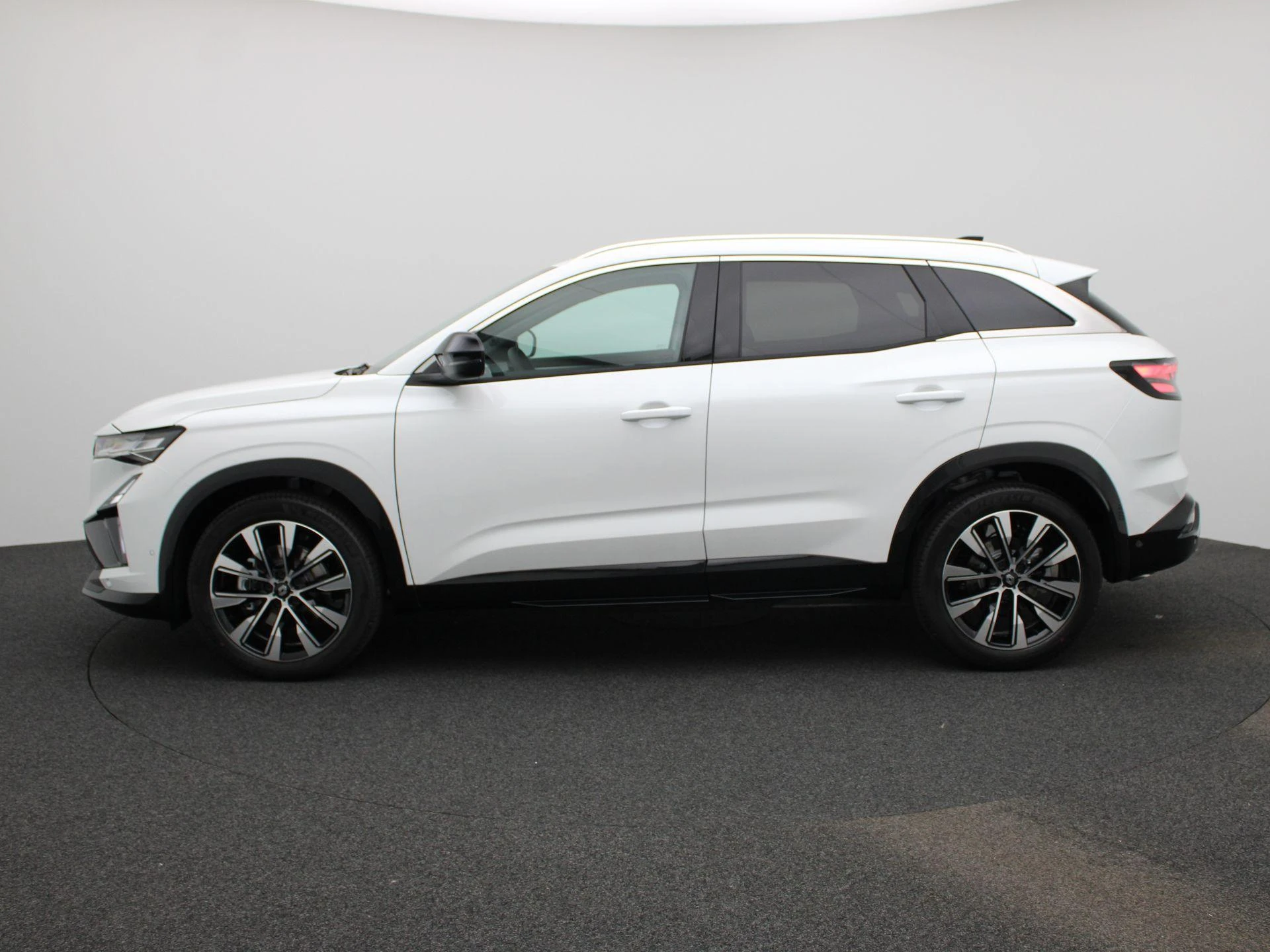 Renault Austral 1.2 E-Tech full hybrid 200 techno