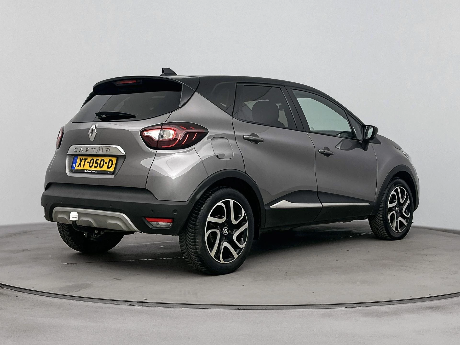 Renault-Captur-image-3