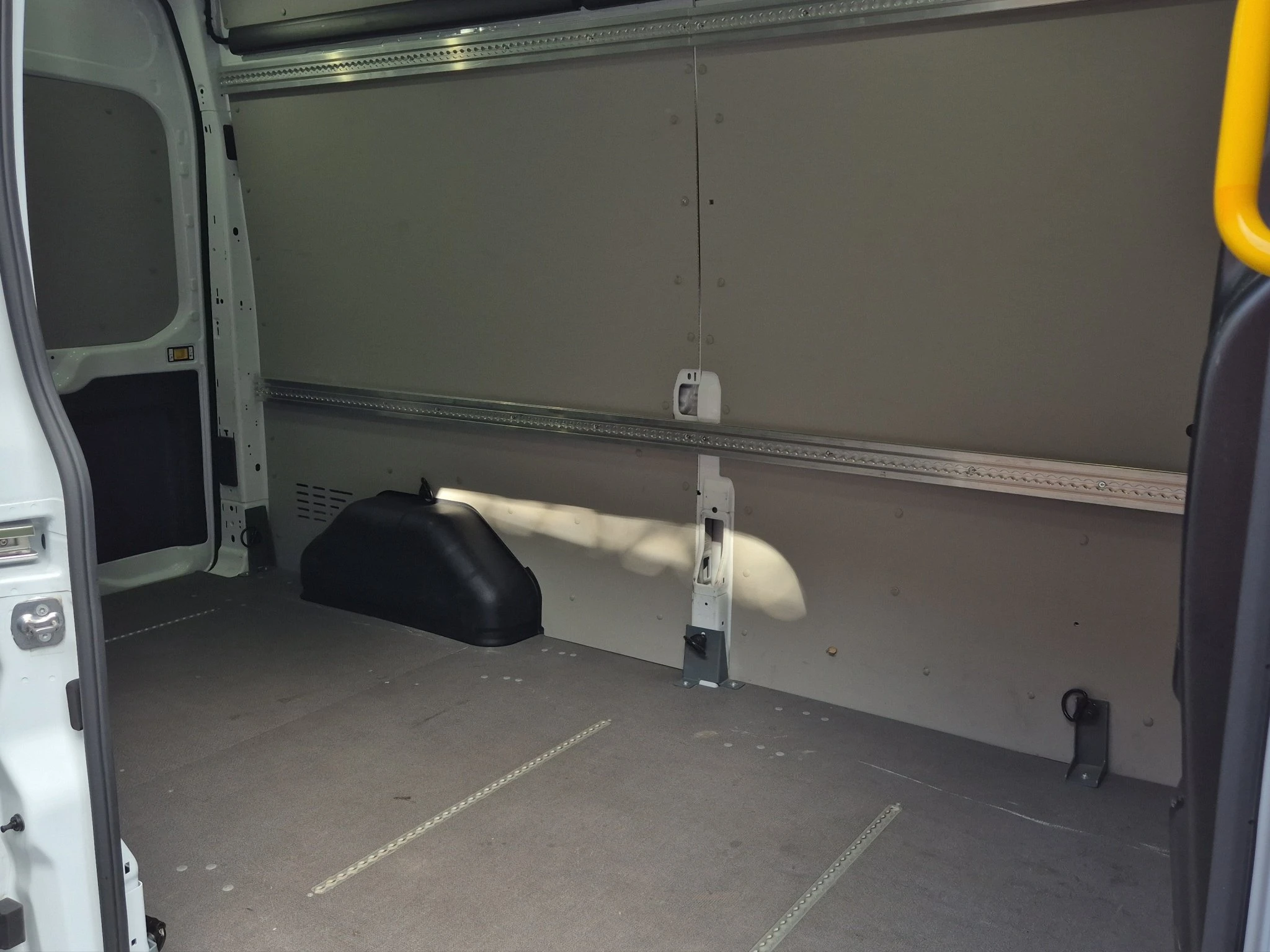 Ford-Transit-image-10