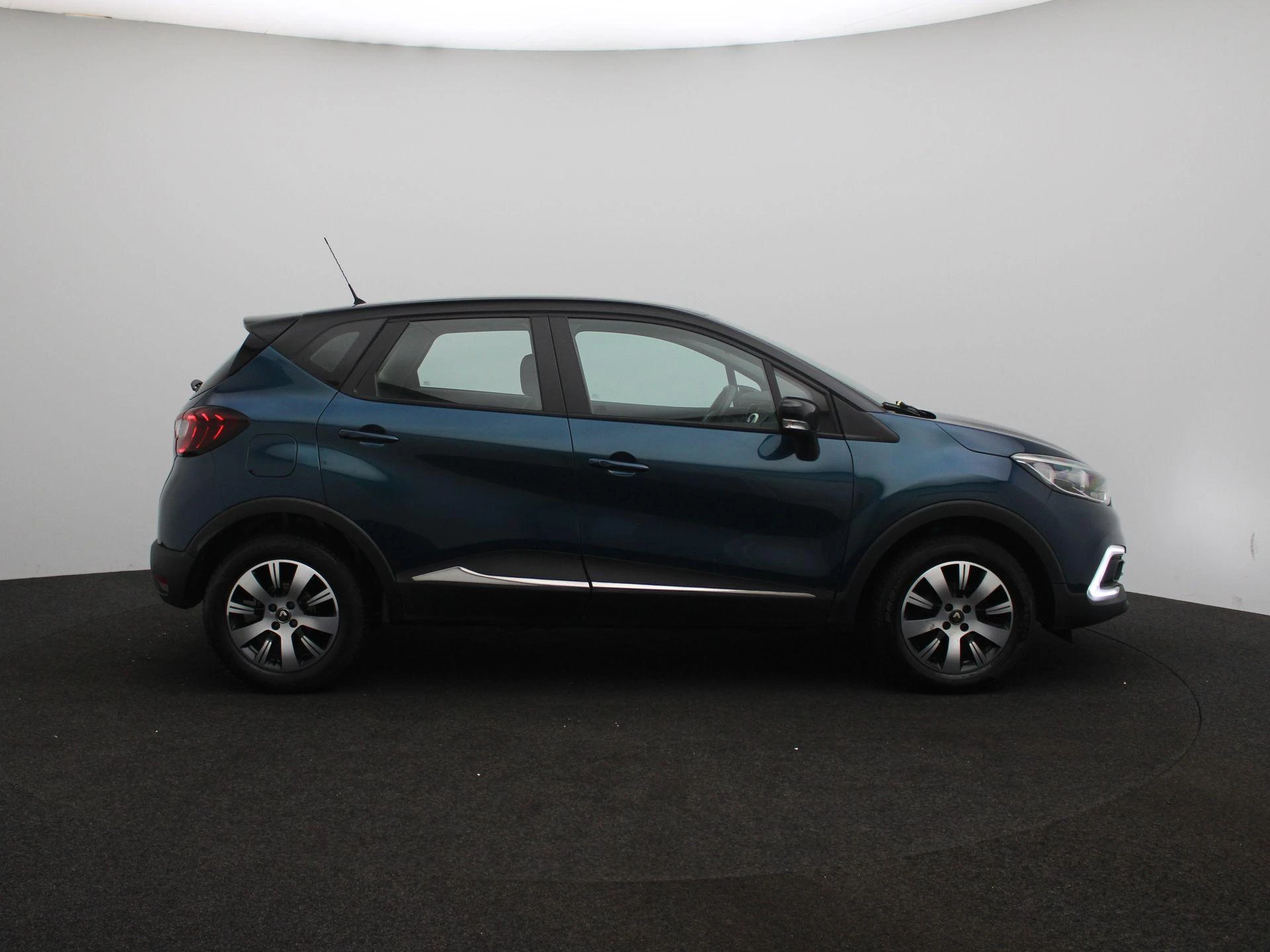Renault-Captur-image-5