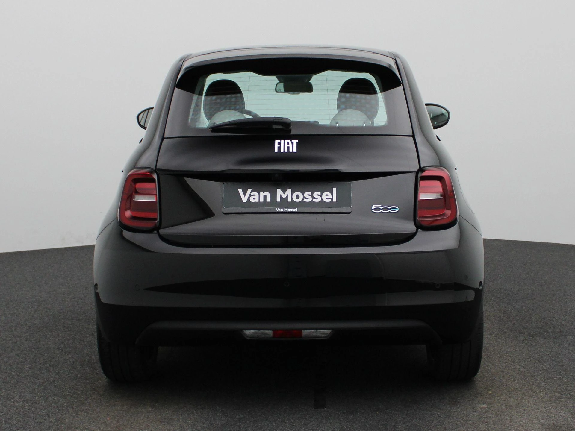 Fiat-500e-image-4