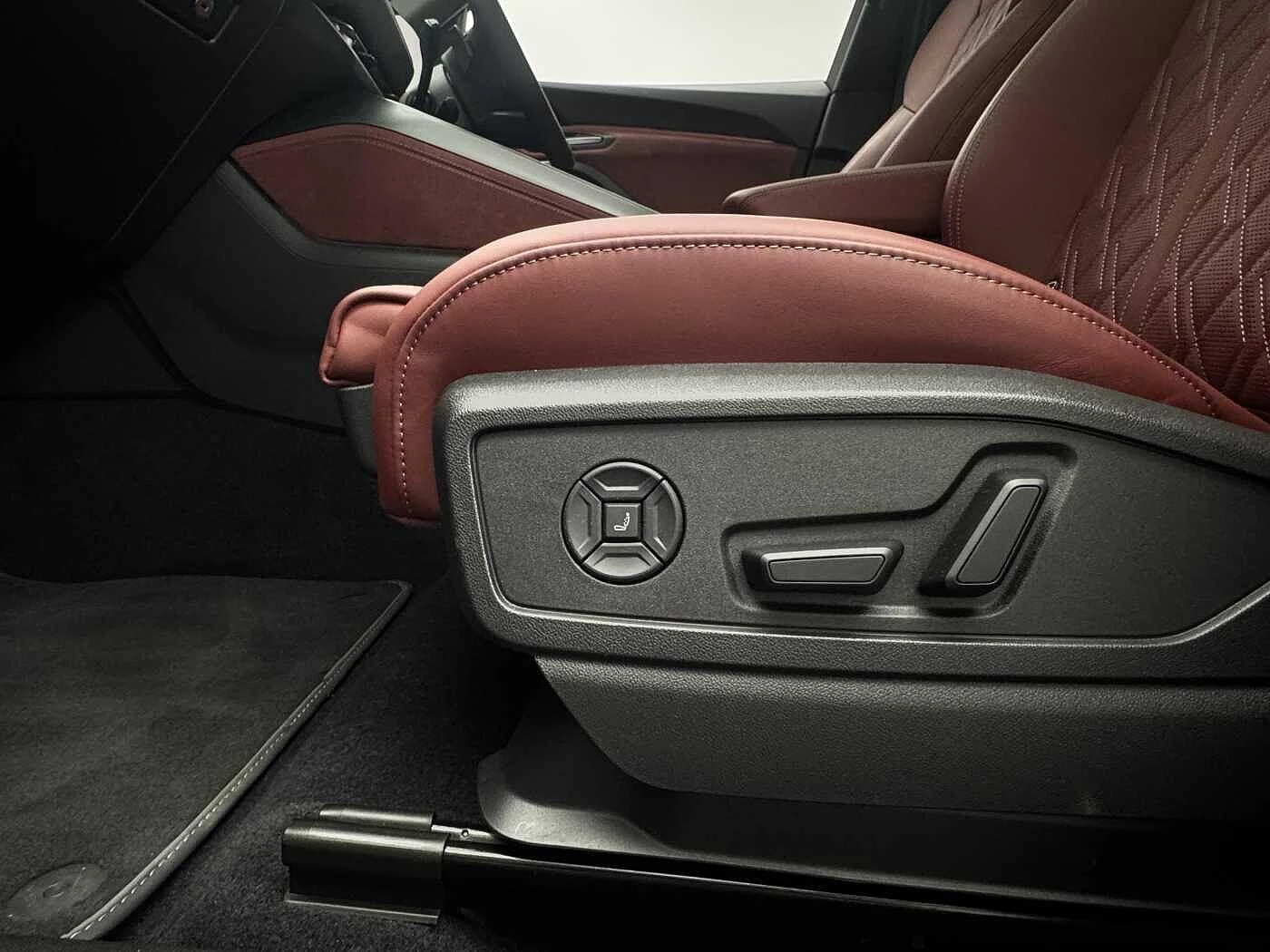 Audi-SQ5-image-11