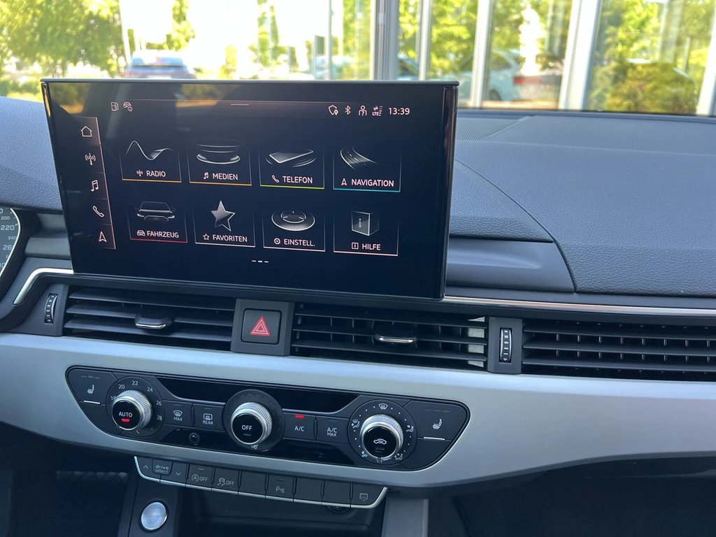 Audi A4 Avant 40 TFSI S tronic *Kamera*