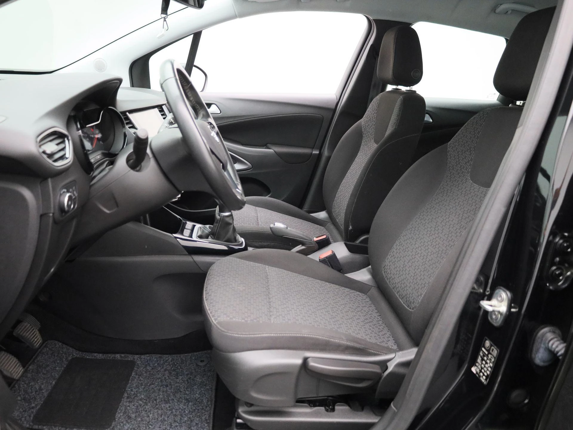 Opel-Crossland-image-10