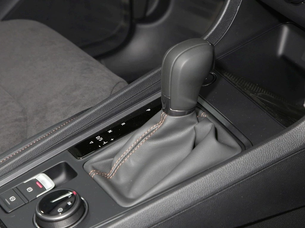 CUPRA Ateca 1.5 TSI UPE 49.210 Business+Assist Winter
