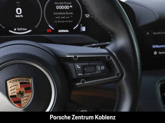 Porsche-Taycan-image-17