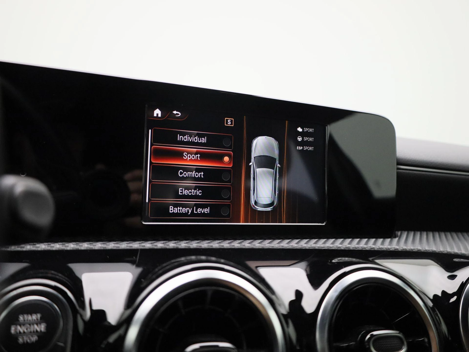 Mercedes-Benz-A-Klasse-image-27