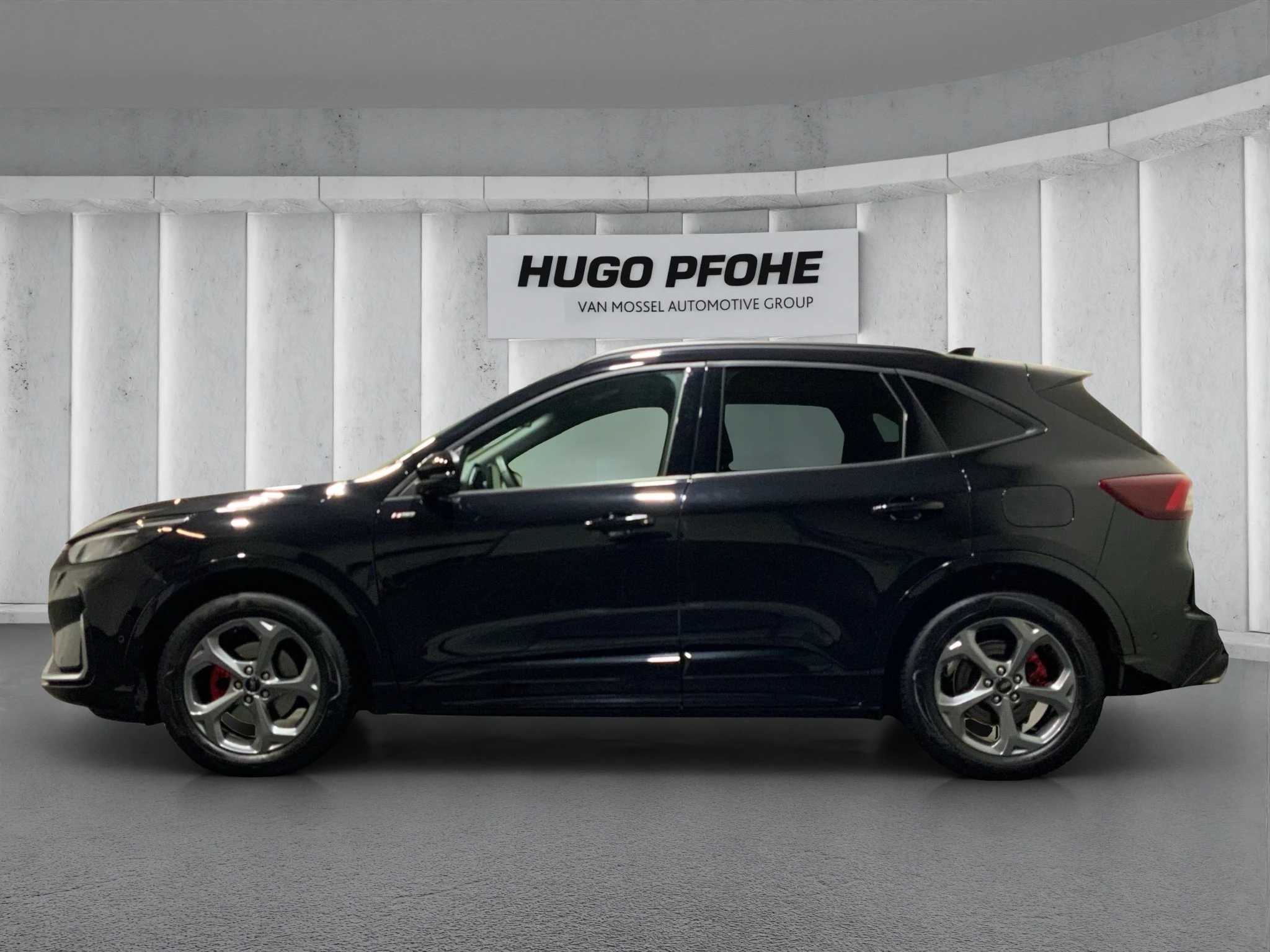 Ford Kuga ST-Line X Aut.*PANO*AHK*360GRAD*LED-MATRIX*NAVI*GRA*WINTER-PKT..