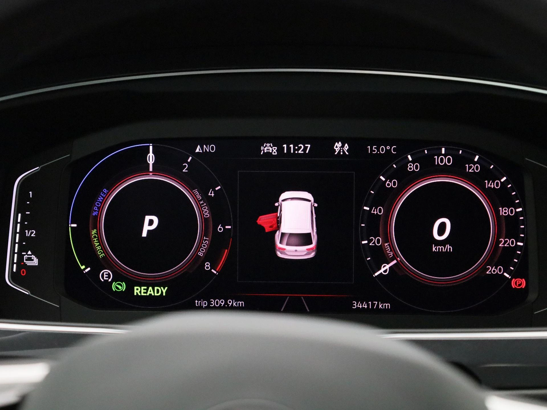 Volkswagen-Tiguan-image-7