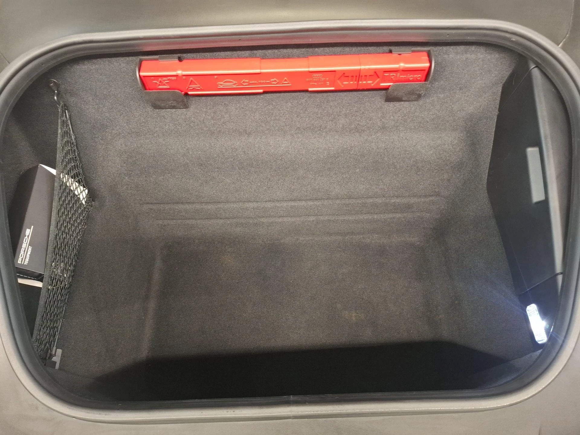 Porsche-911-image-11