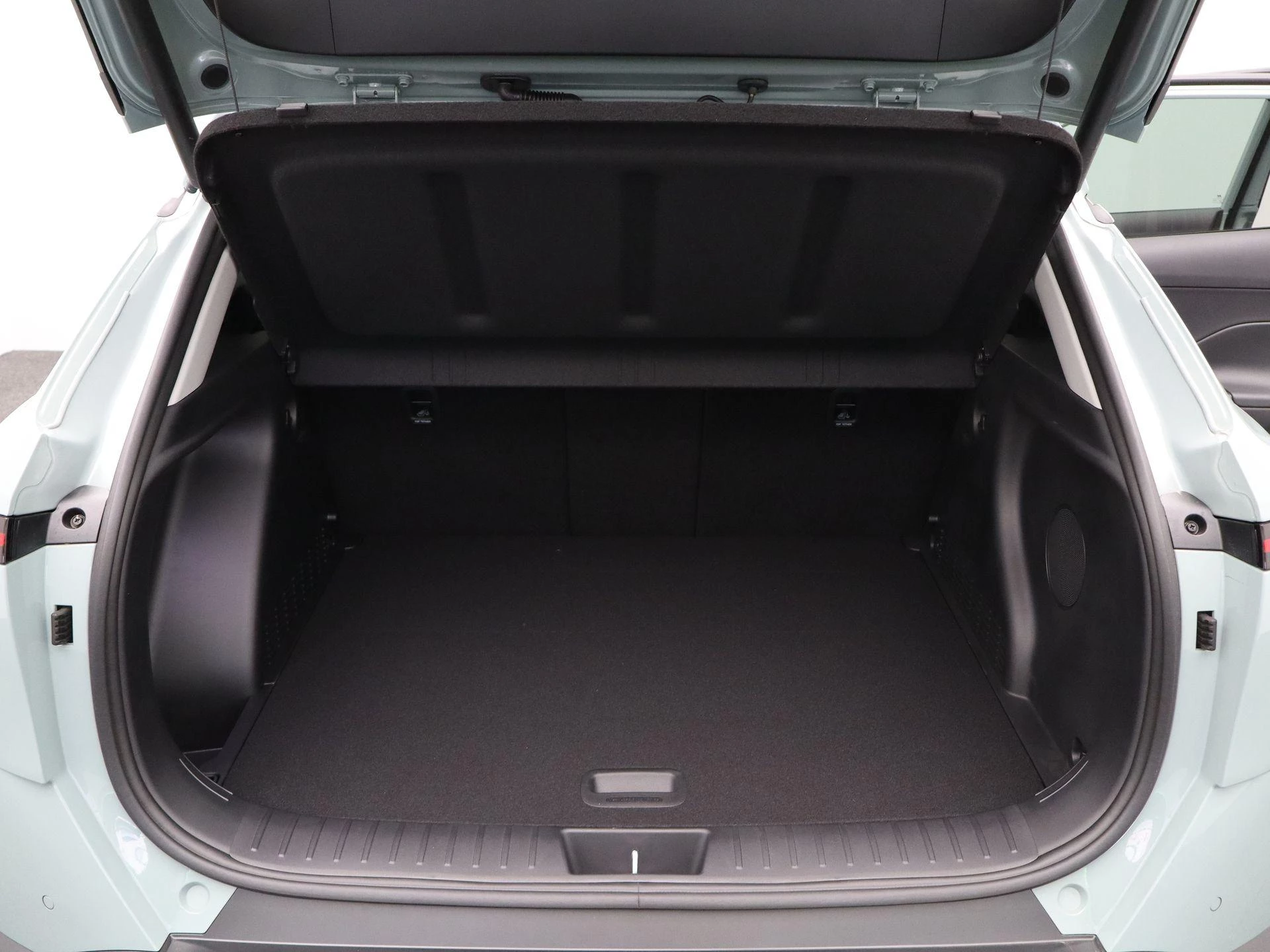 Hyundai-Kona-image-28