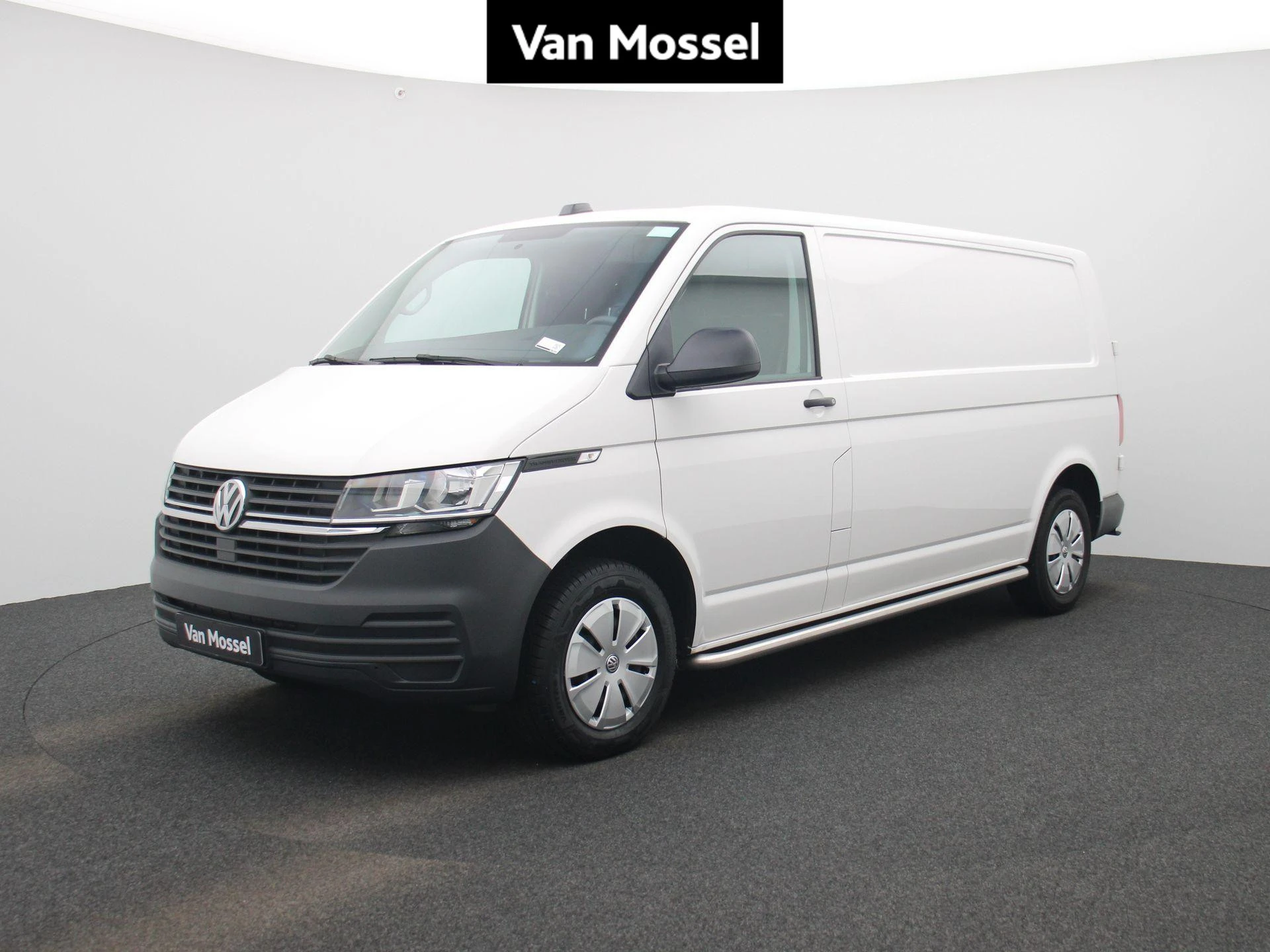 Volkswagen-Transporter-image-0