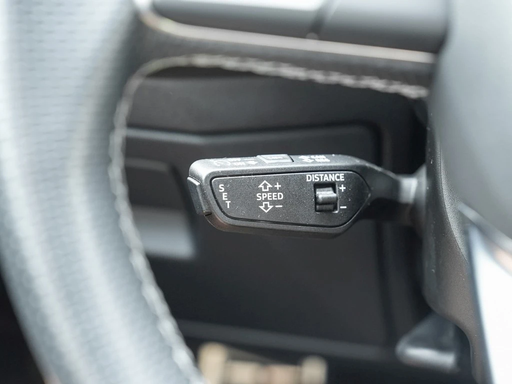 Audi S3 Limousine 2.0 TFSI Navi Matrix ACC Head-up