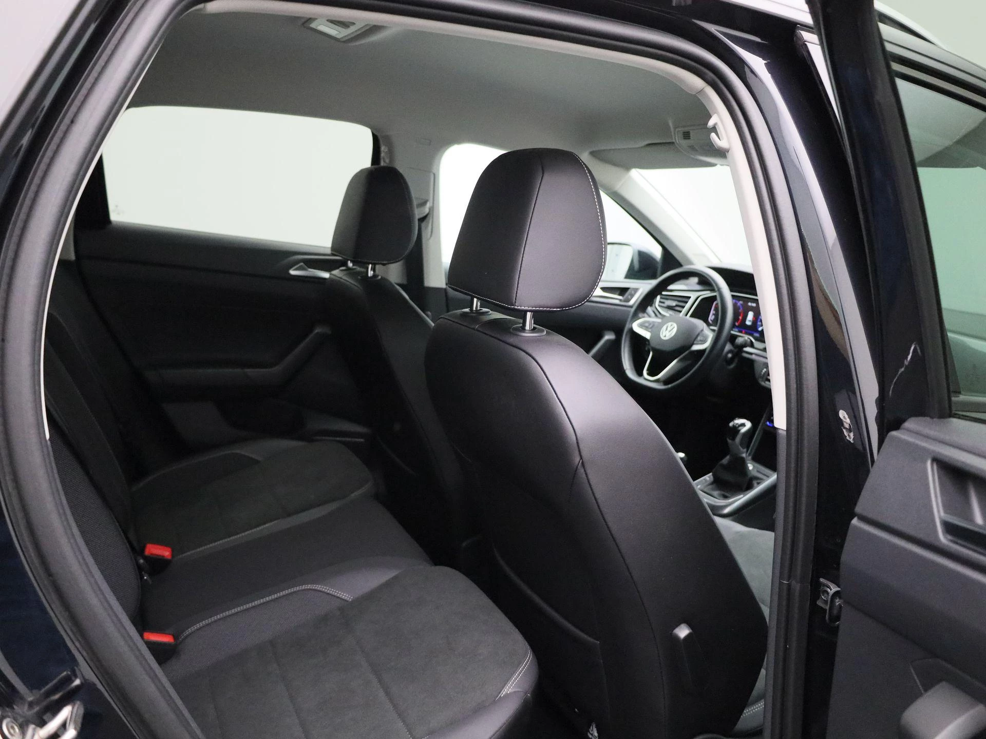 Volkswagen-Taigo-image-32