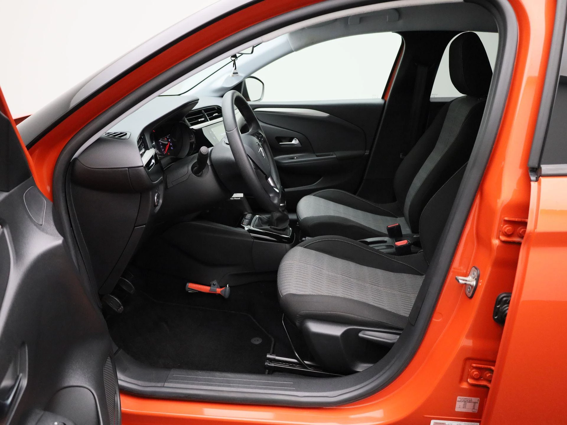 Opel-Corsa-image-8