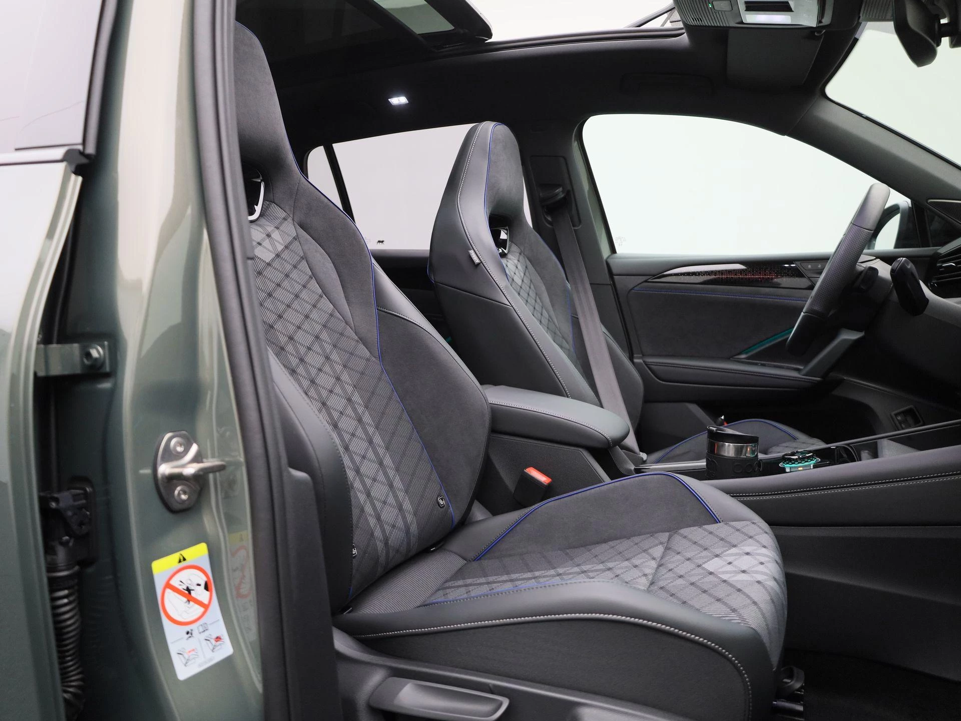Volkswagen-Tiguan-image-42