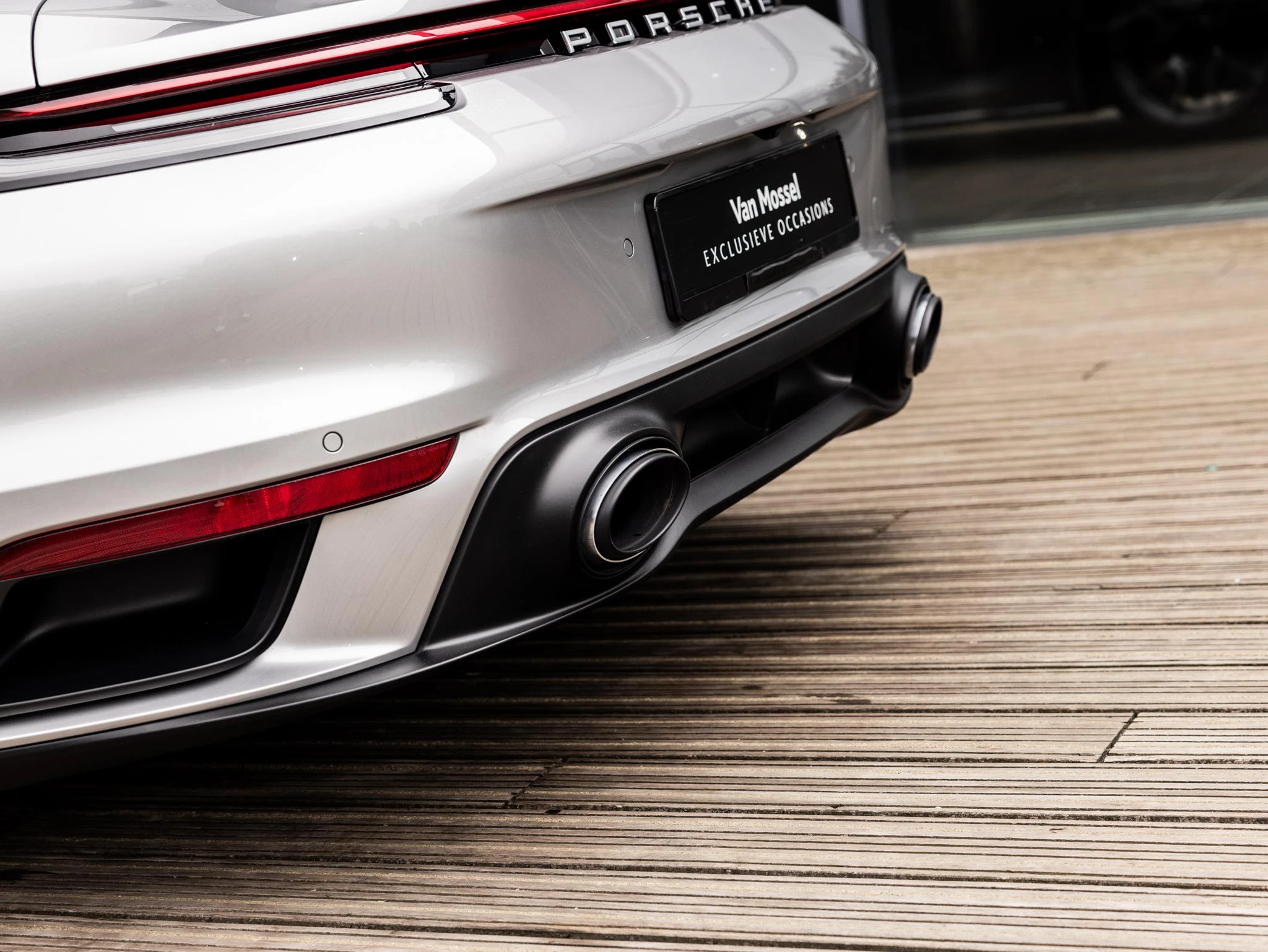 Porsche-911-image-14
