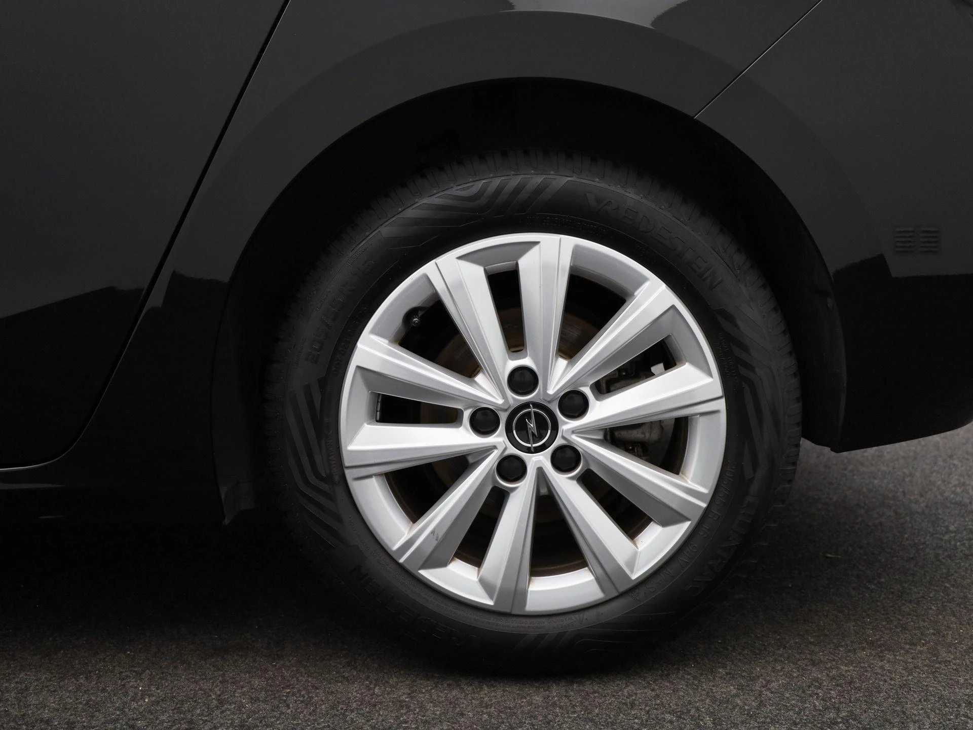 Opel-Astra-image-12