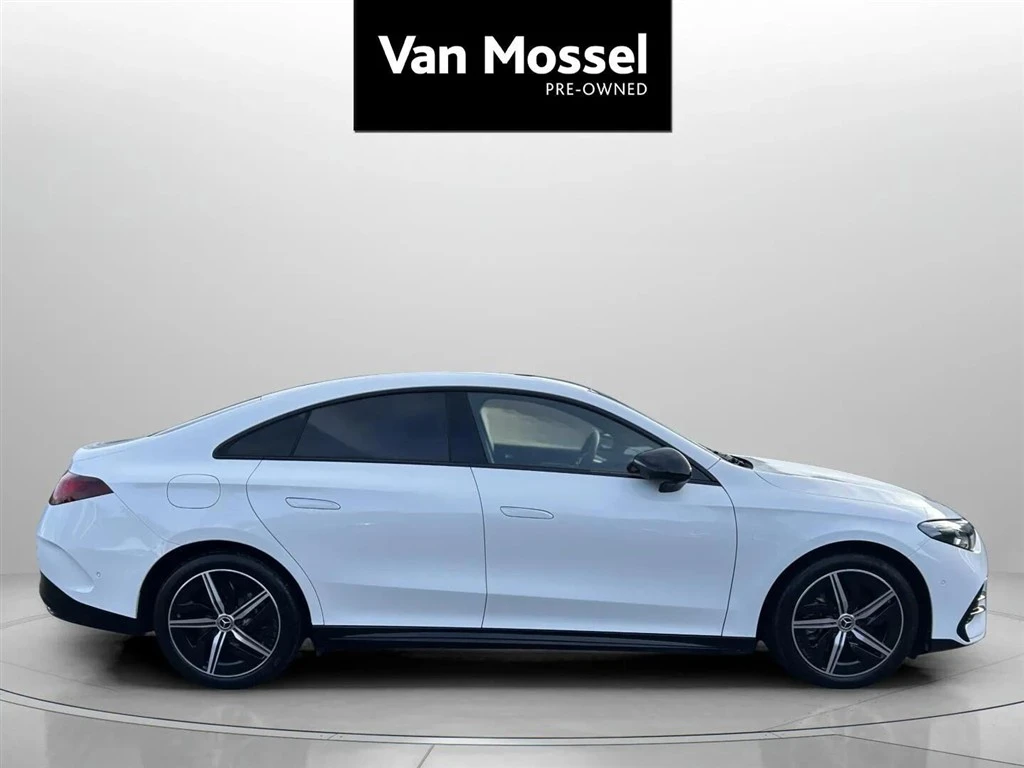 Mercedes-Benz-CLA-image-3