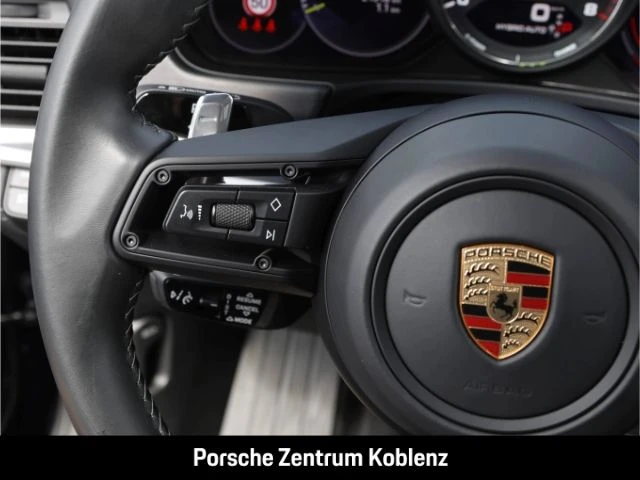 Porsche-Panamera-image-15