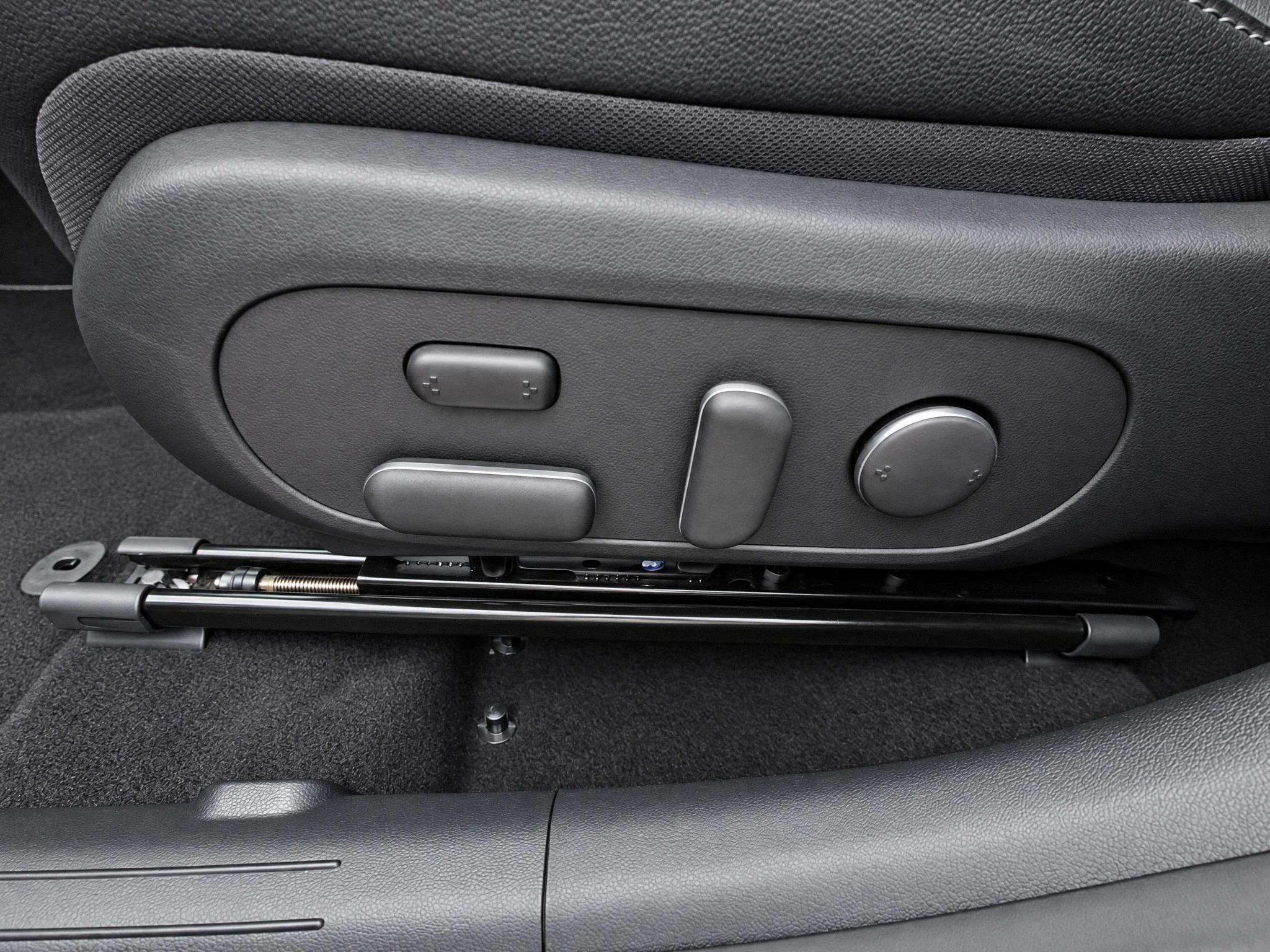 Hyundai-Kona-image-22