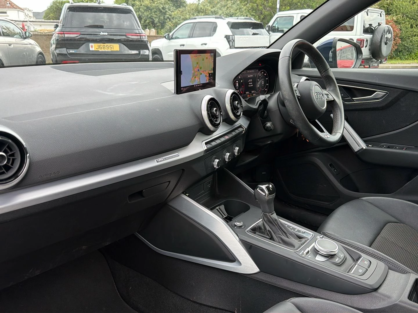 Audi Q2, image 3