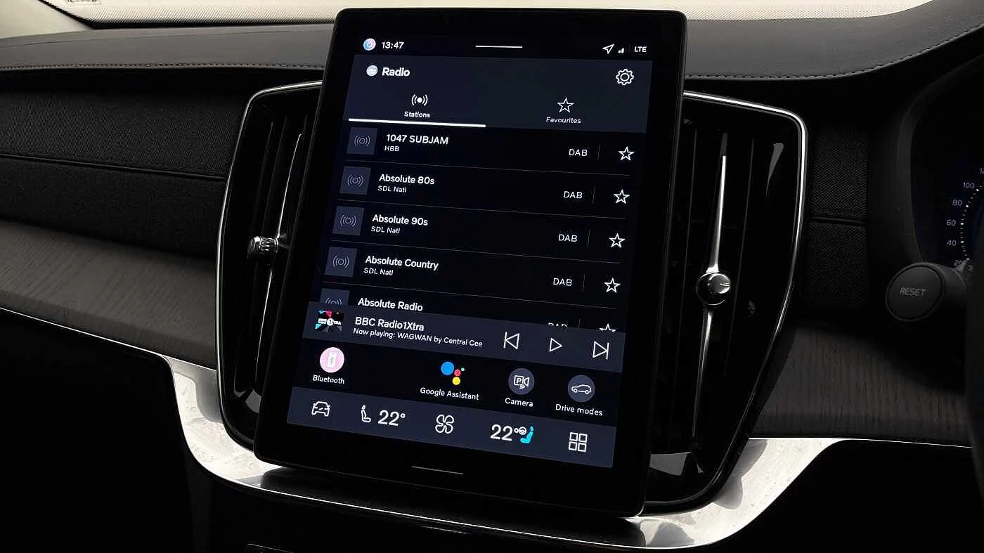 Volvo-XC90-image-35