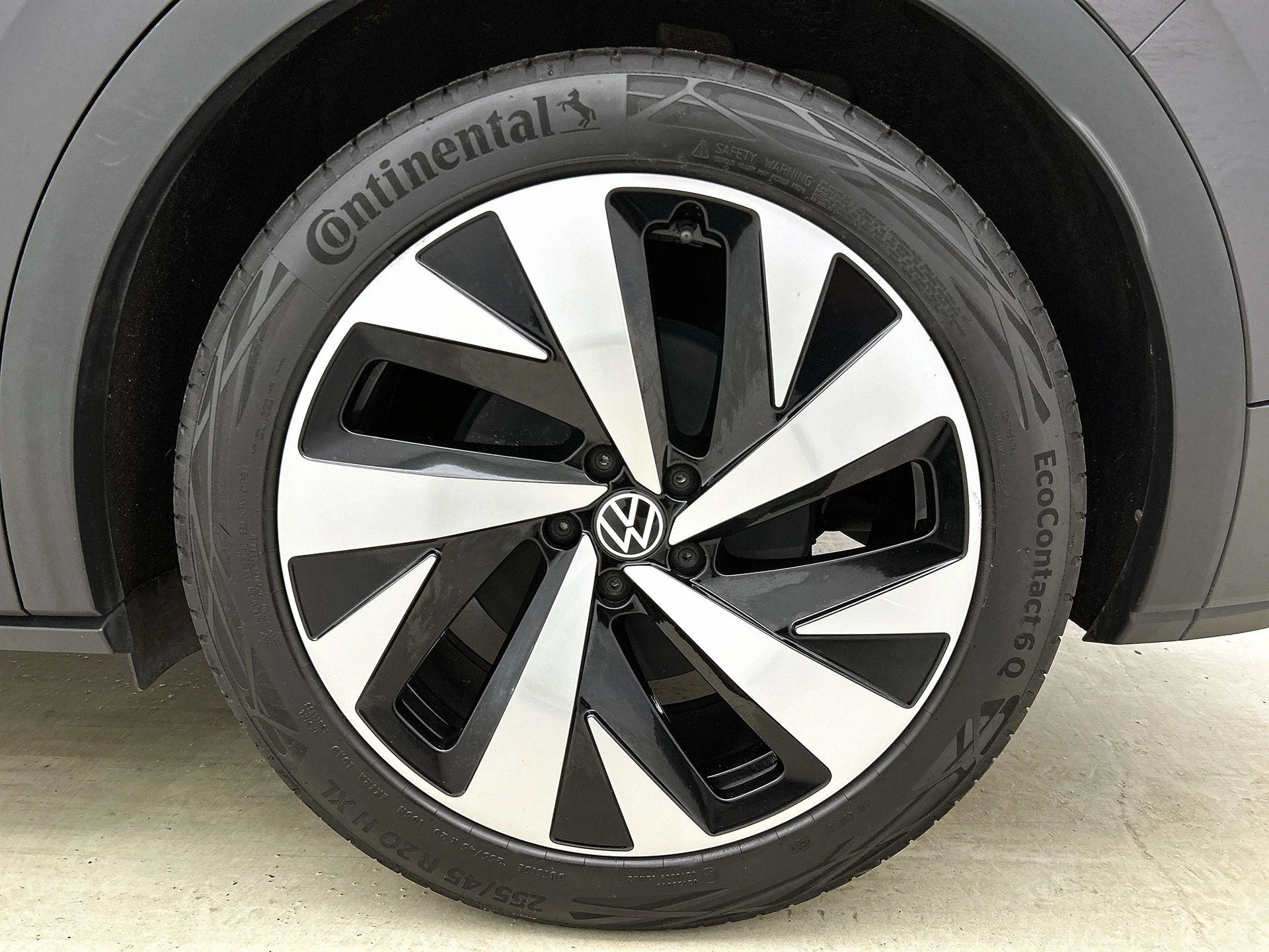 Volkswagen-ID.4-image-32