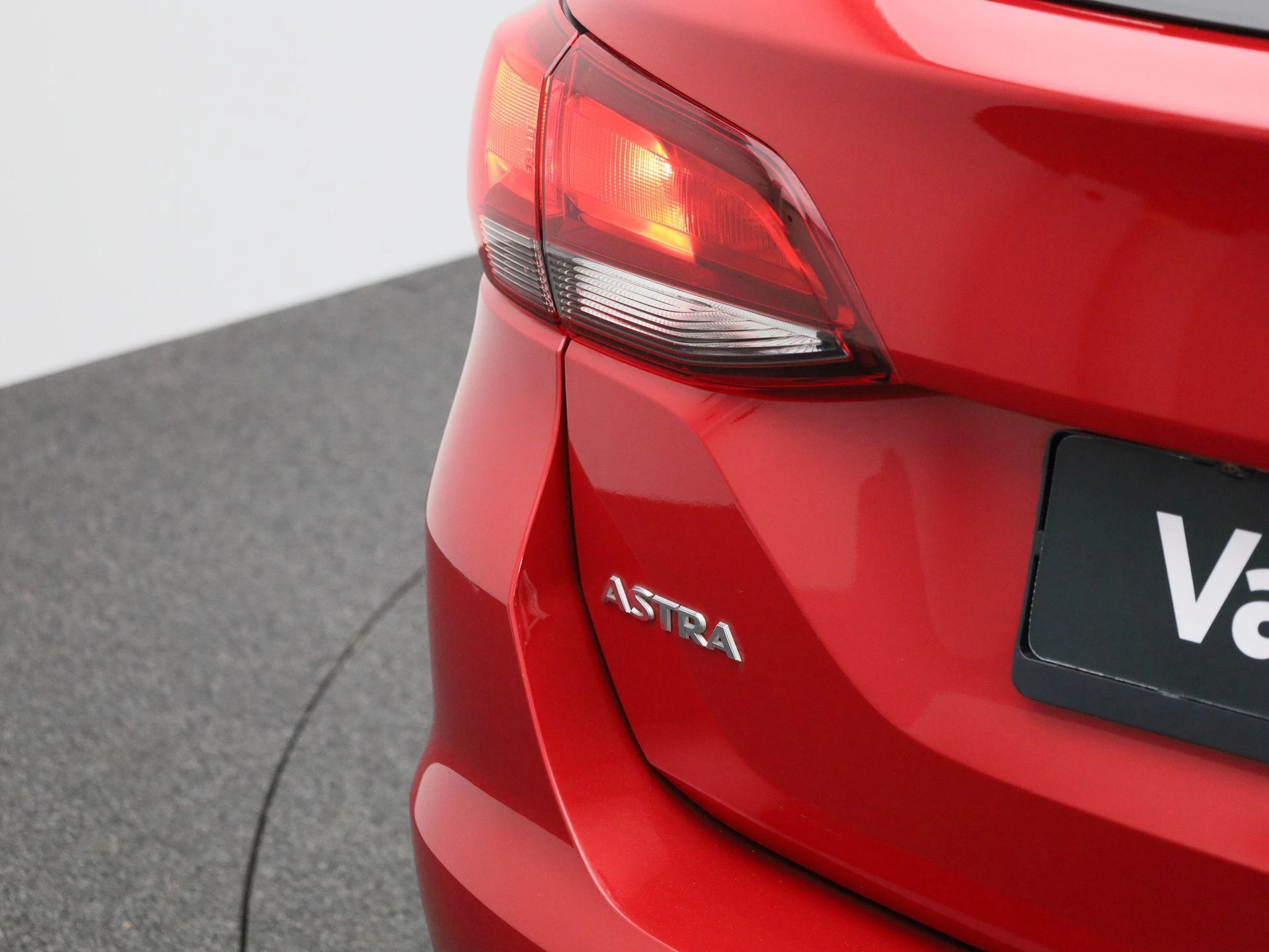 Opel Astra Sports Tourer 1.2 Turbo 81kW S/S Elegance