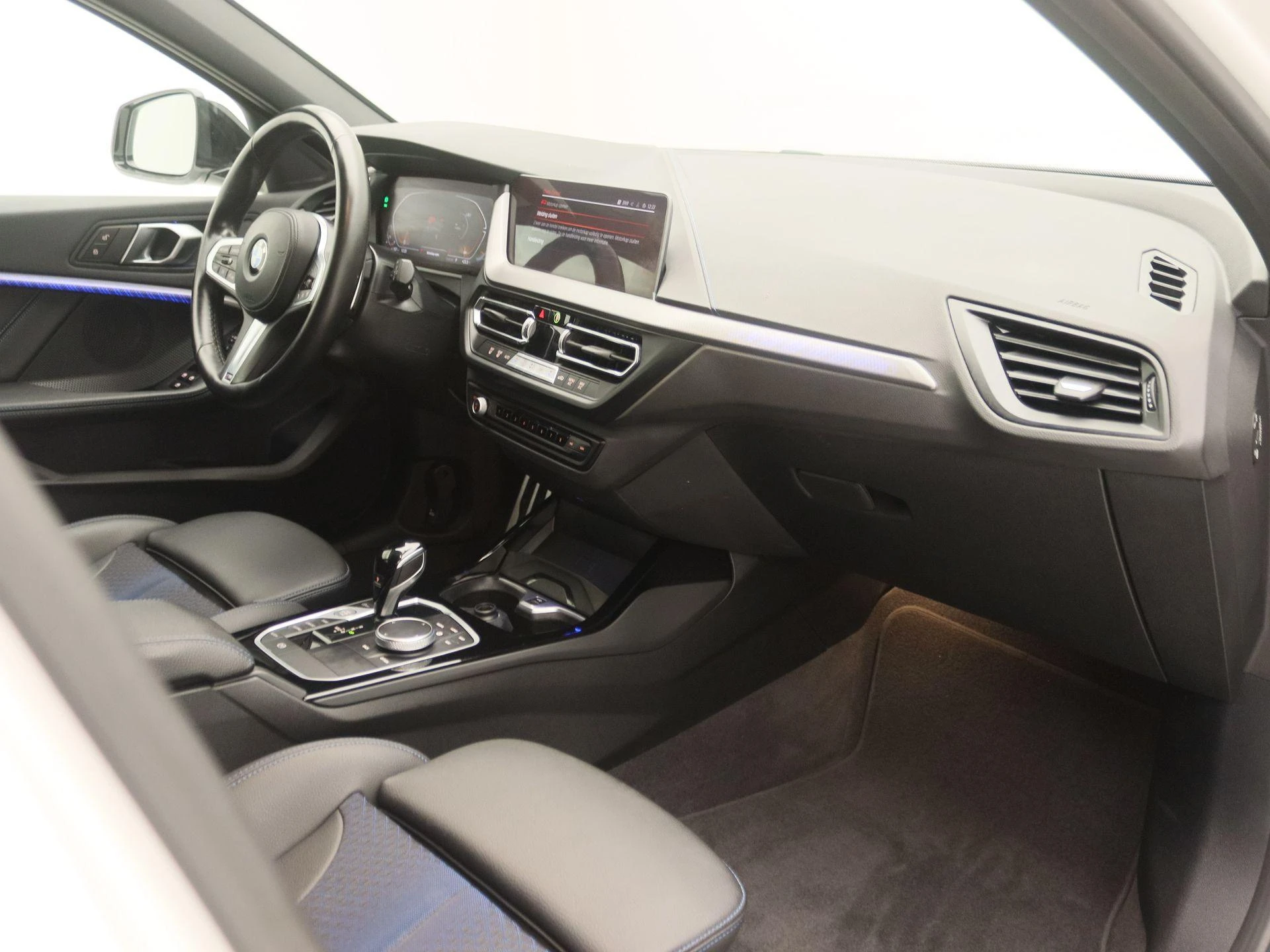 BMW-1 Serie-image-21
